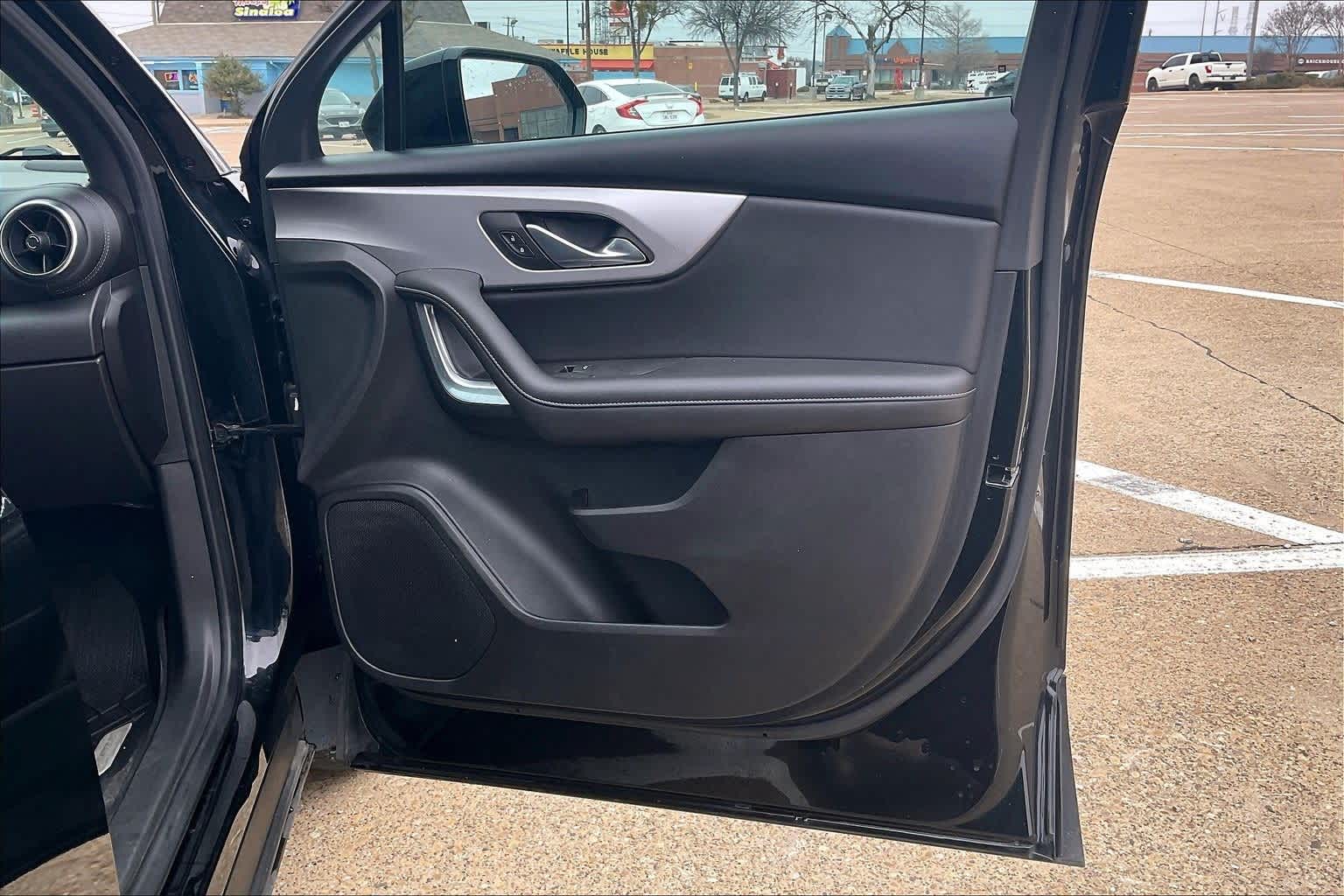 Thumbnail: 2021 Chevrolet Blazer - 27