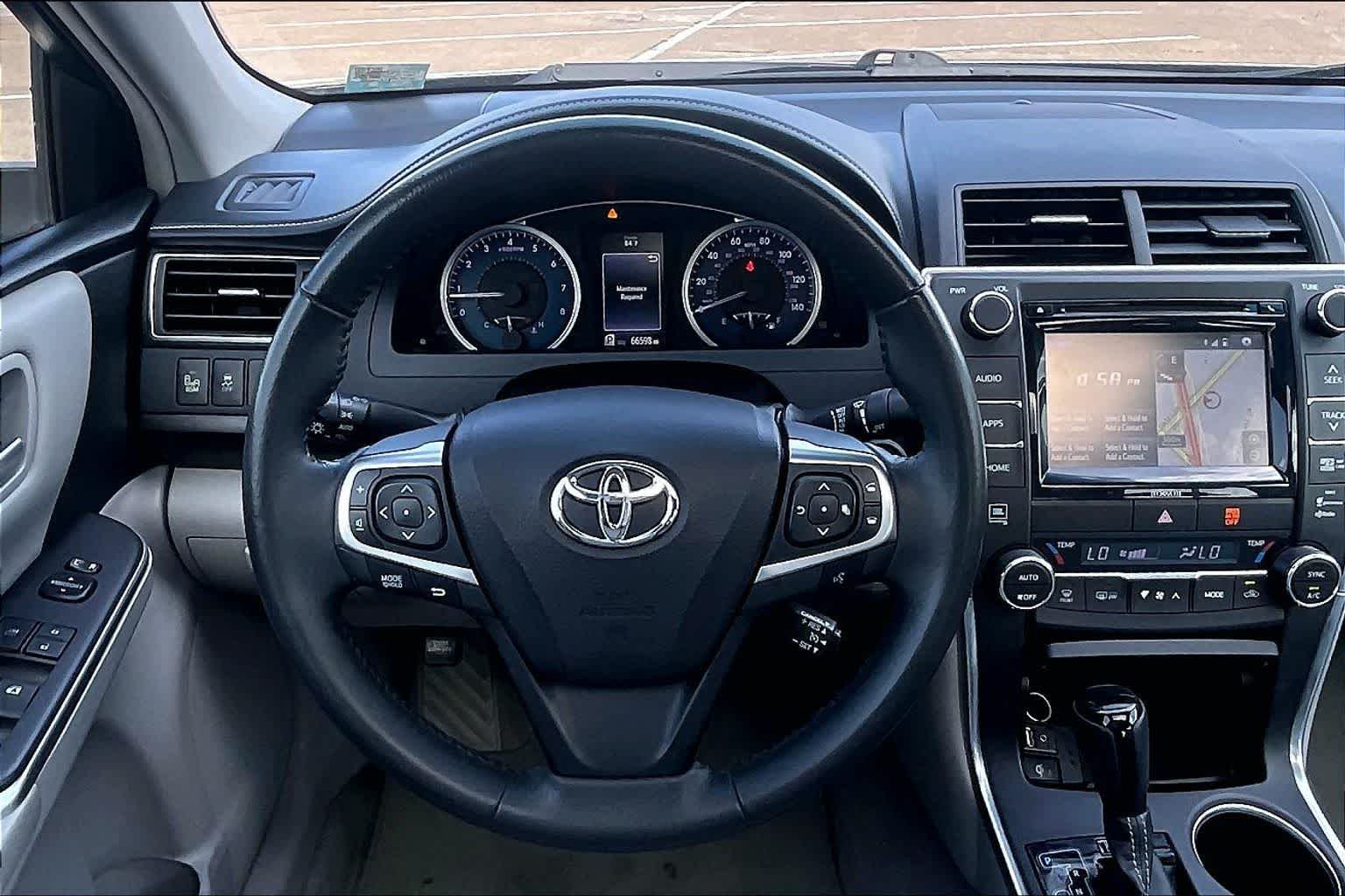 Thumbnail: 2017 Toyota Camry - 13
