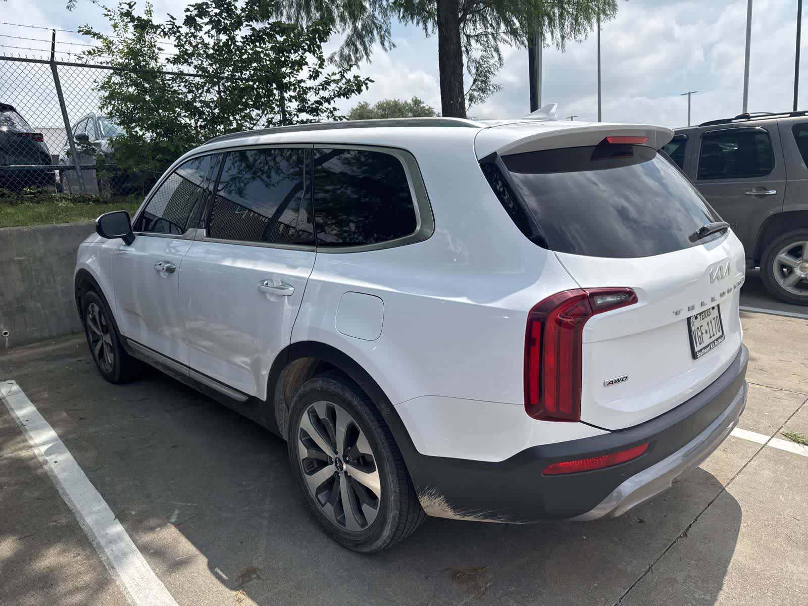 Thumbnail: 2022 Kia Telluride - 6