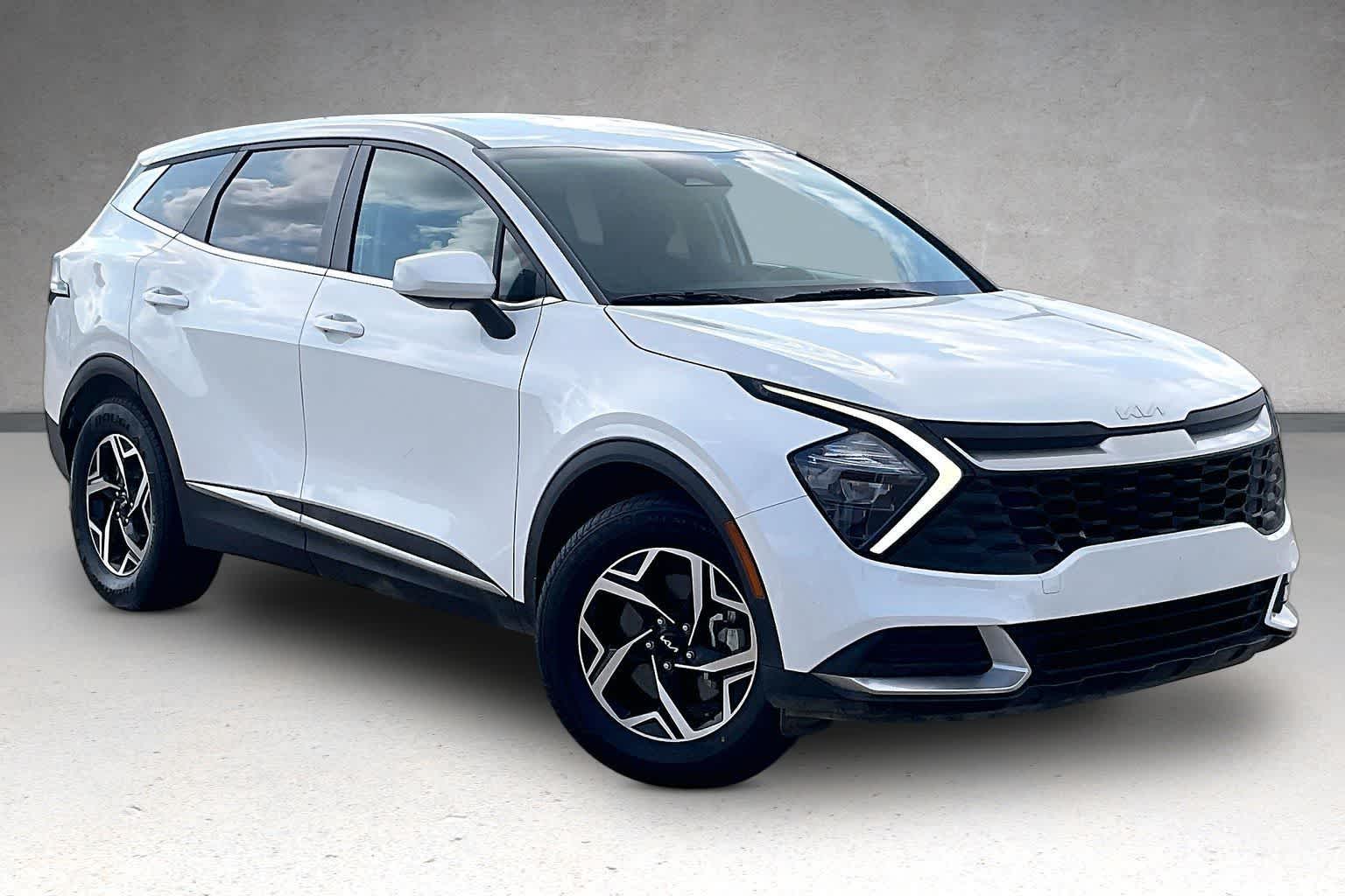 Thumbnail: 2023 Kia Sportage - 21