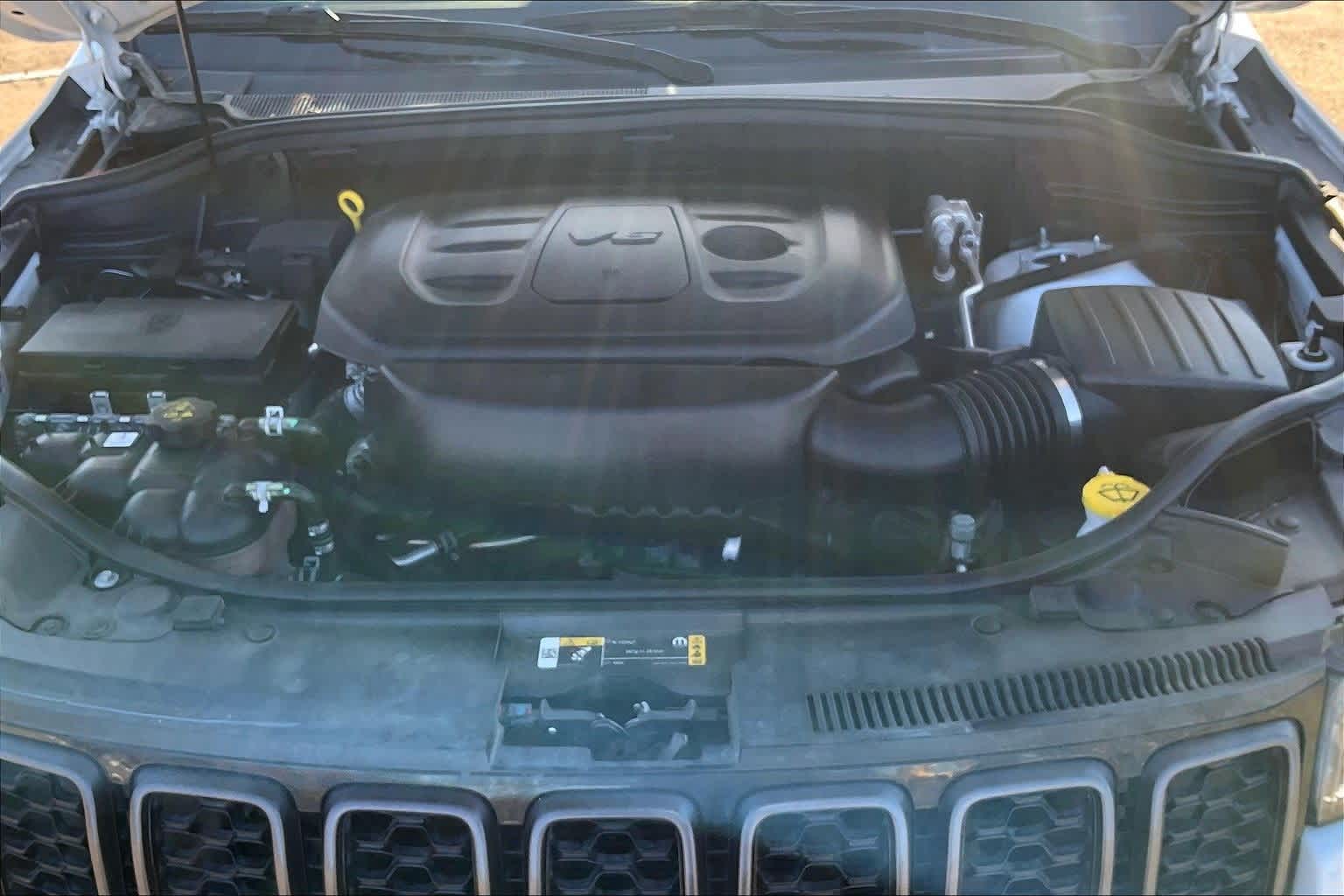 Thumbnail: 2021 Jeep Grand Cherokee - 8