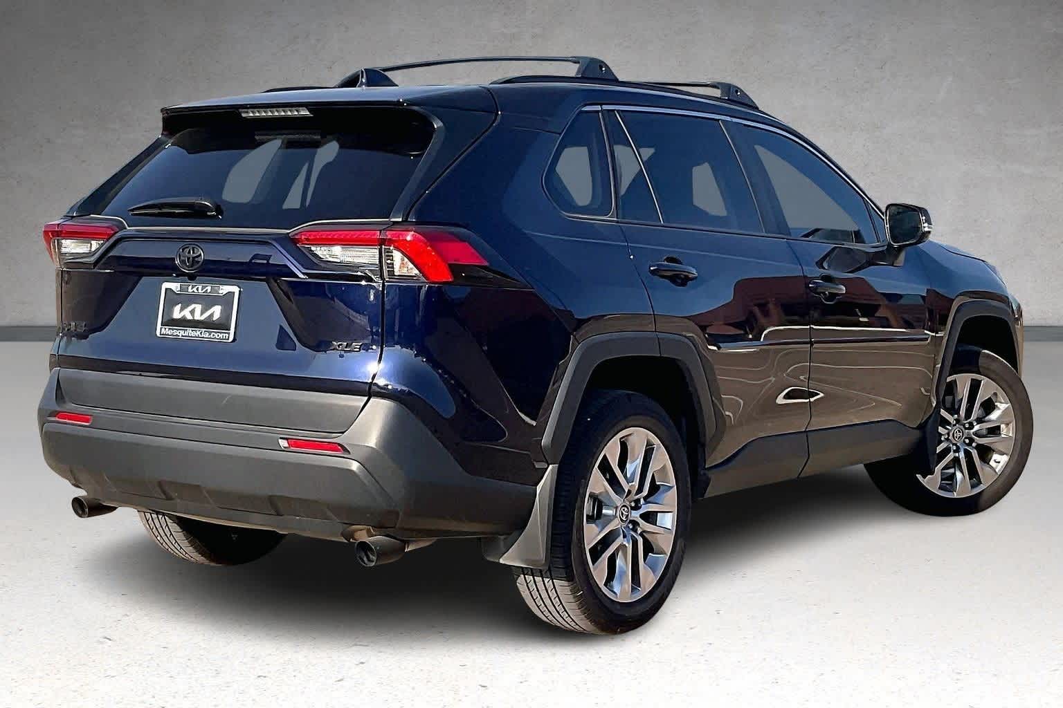 Thumbnail: 2025 Toyota RAV4 - 22