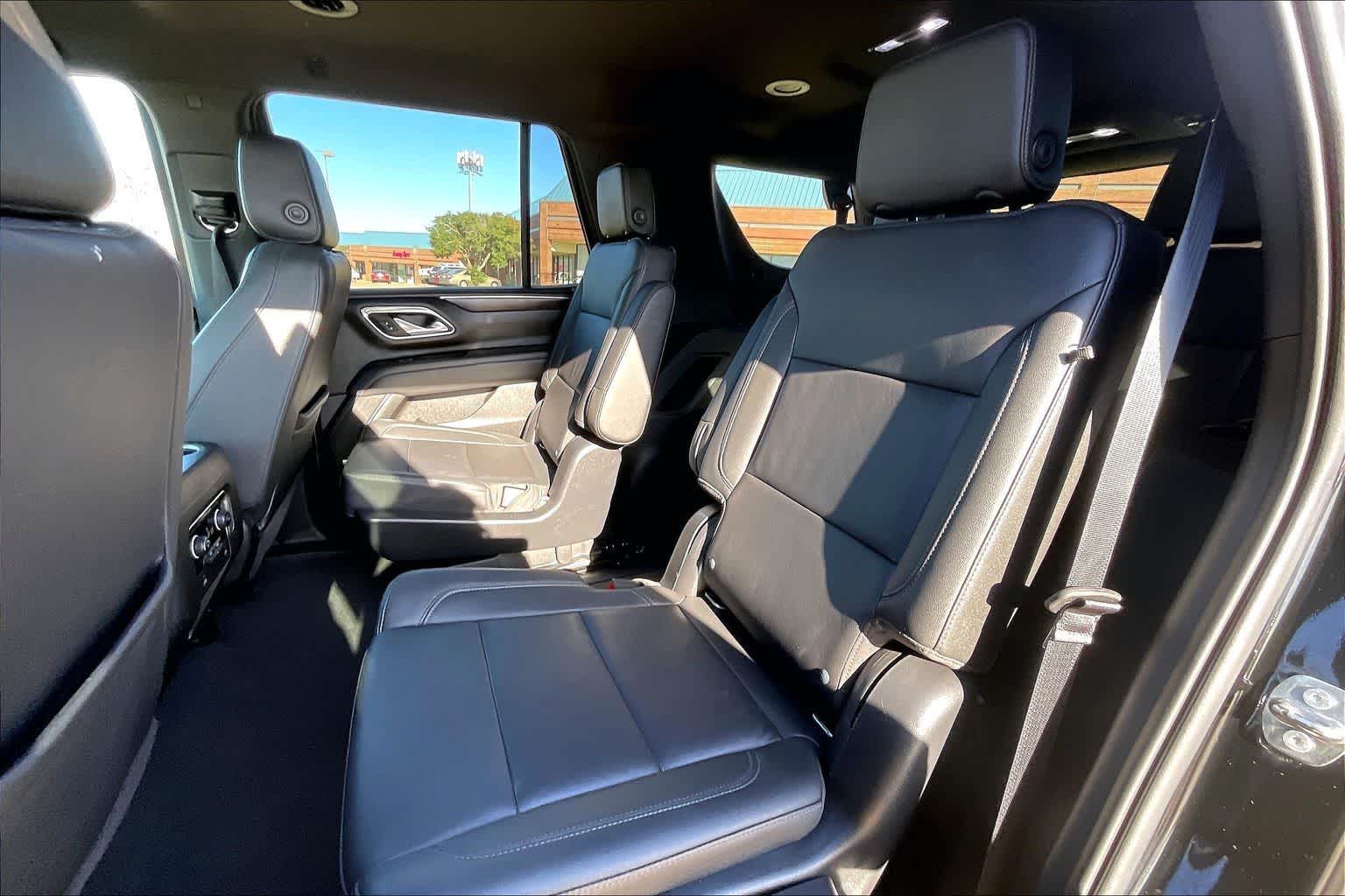Thumbnail: 2022 Chevrolet Tahoe - 29