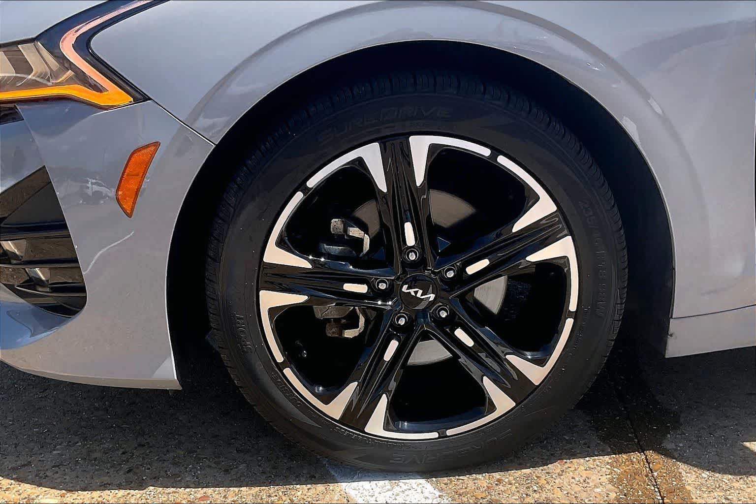 Thumbnail: 2023 Kia K5 - 8