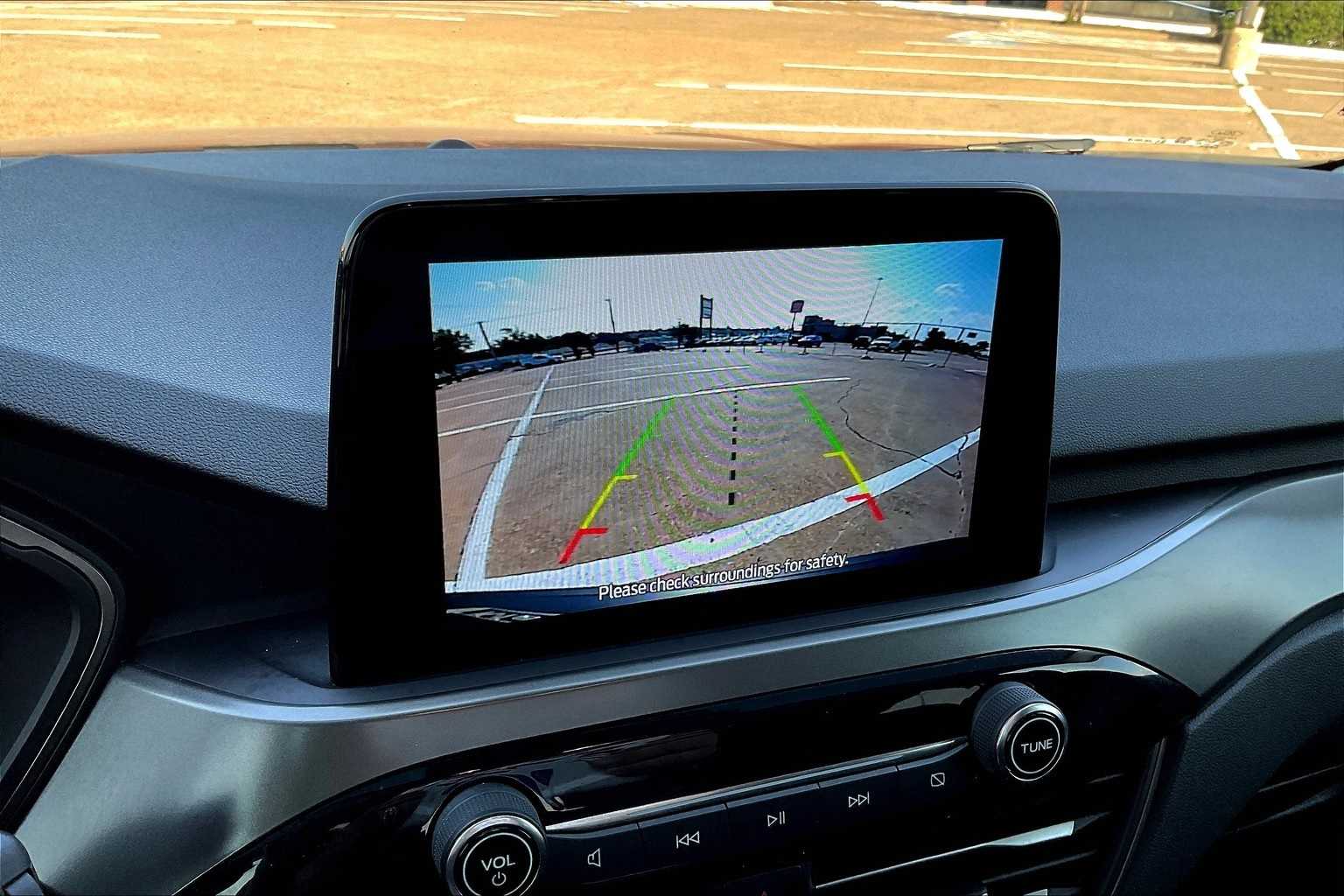 Thumbnail: 2023 Ford Escape - 26