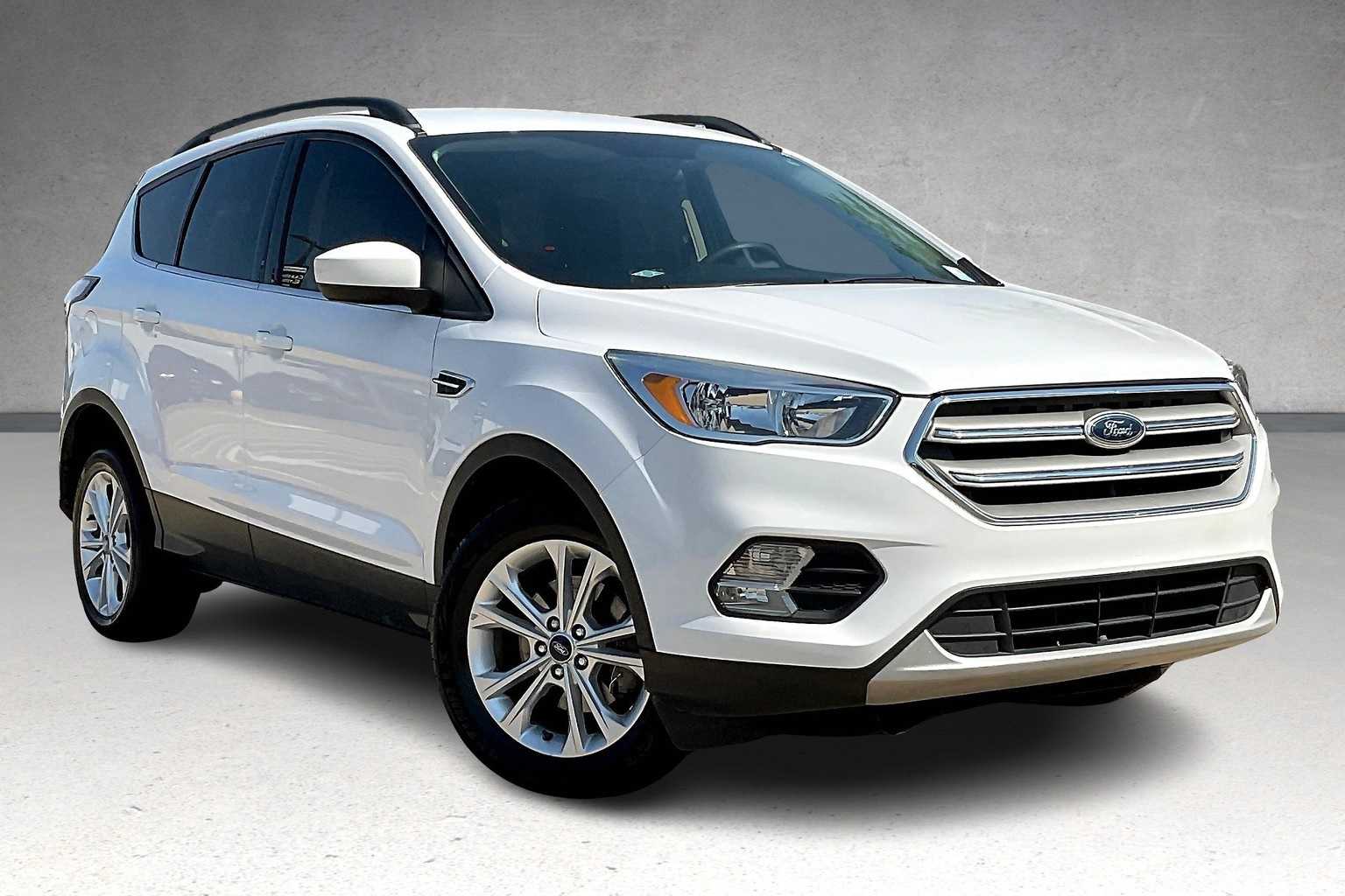 Thumbnail: 2018 Ford Escape - 21