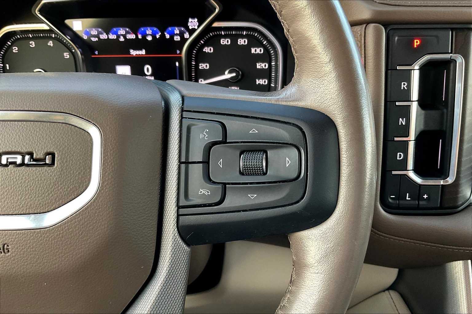 Thumbnail: 2021 GMC Yukon - 25