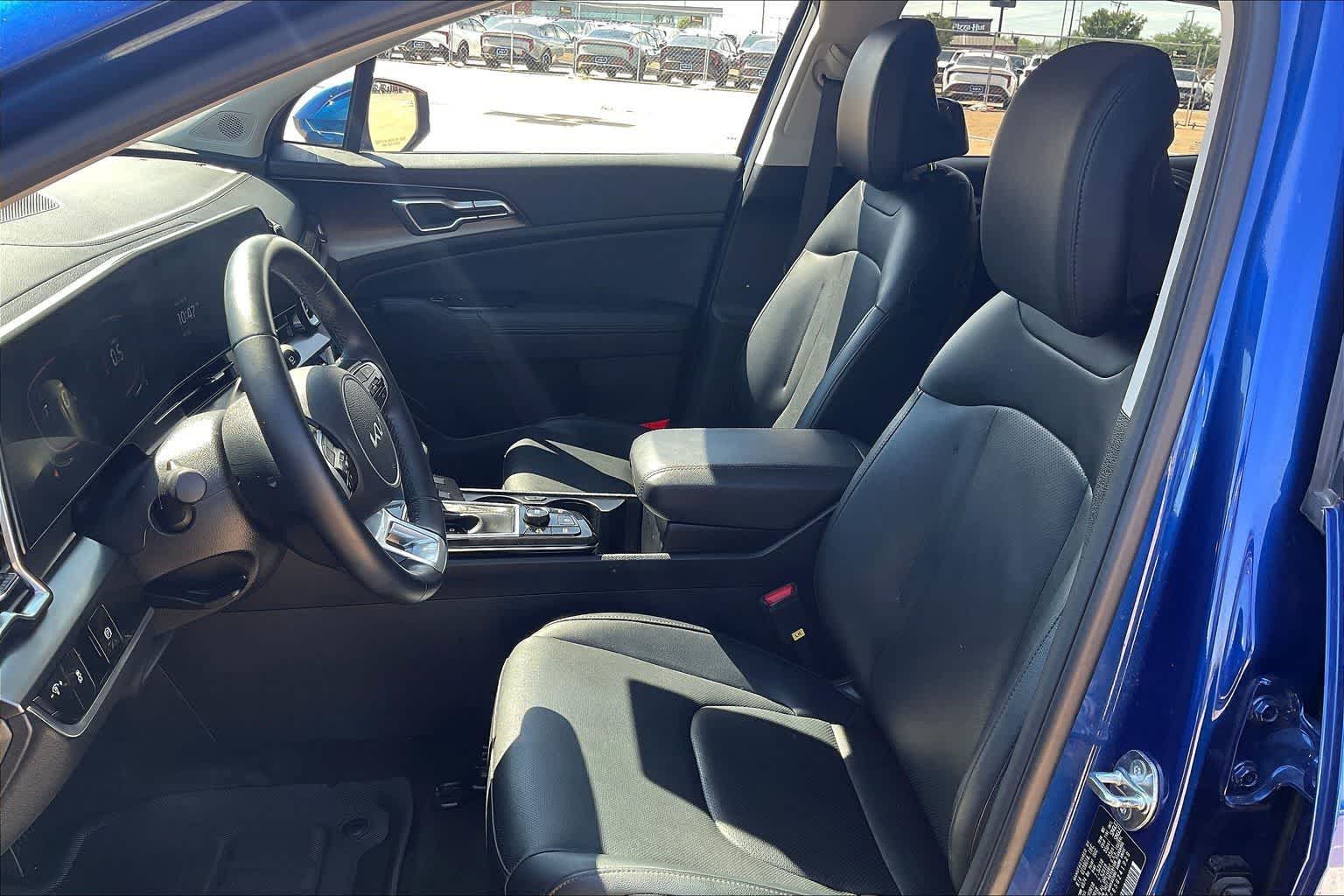 Thumbnail: 2025 Kia Sportage - 11