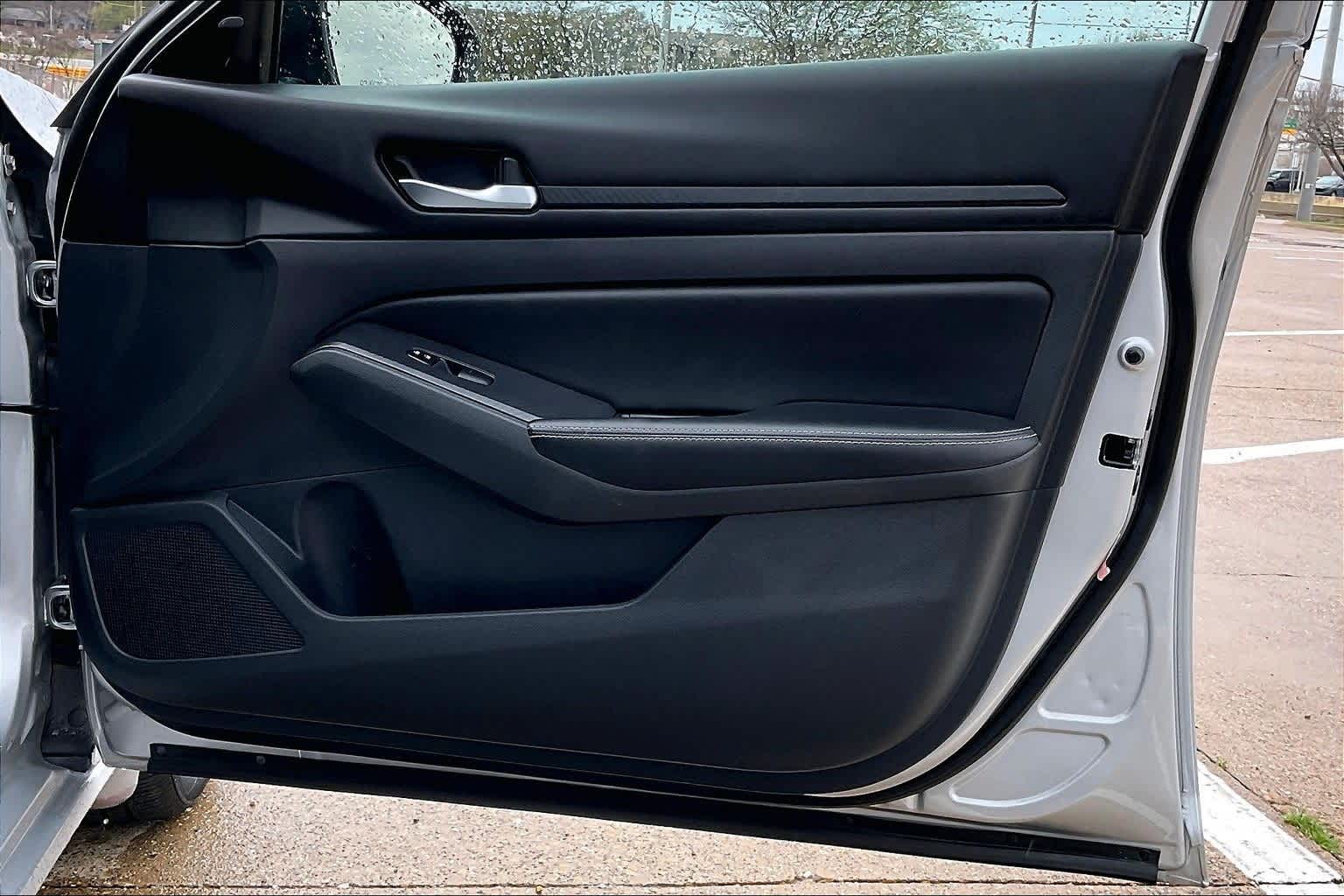 Thumbnail: 2024 Nissan Altima - 28