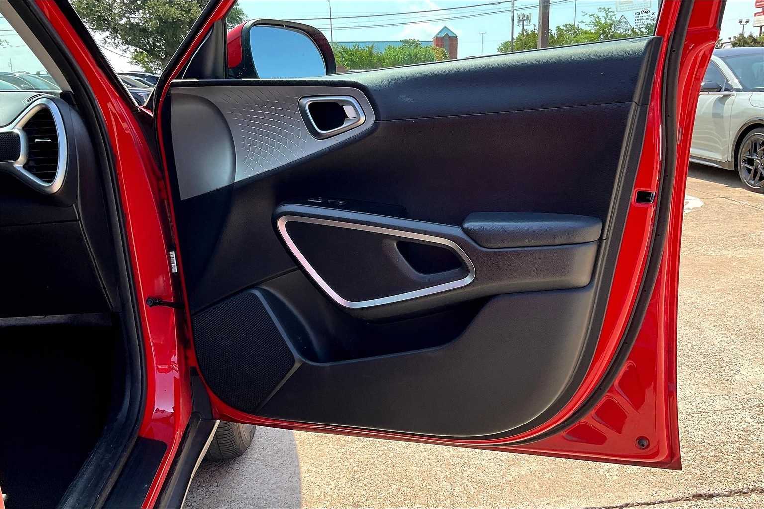 2021 Kia Soul LX 26