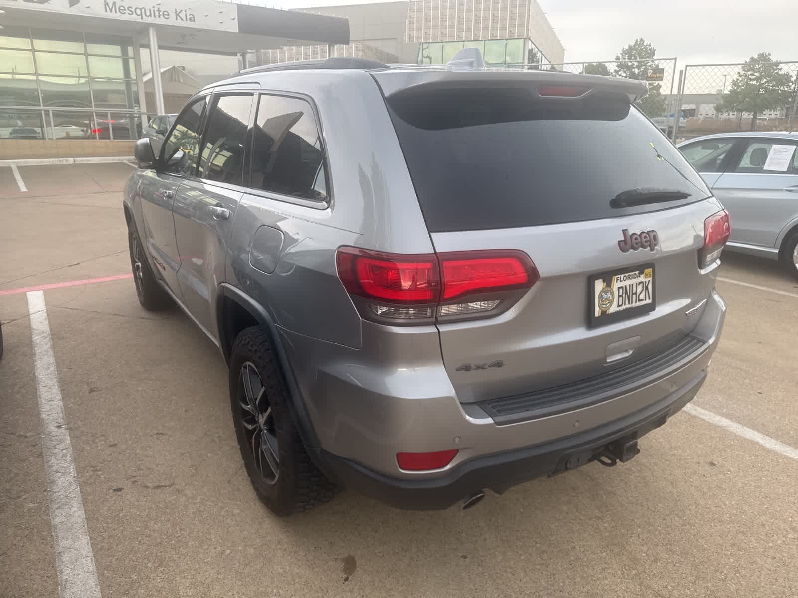 Thumbnail: 2018 Jeep Grand Cherokee - 4
