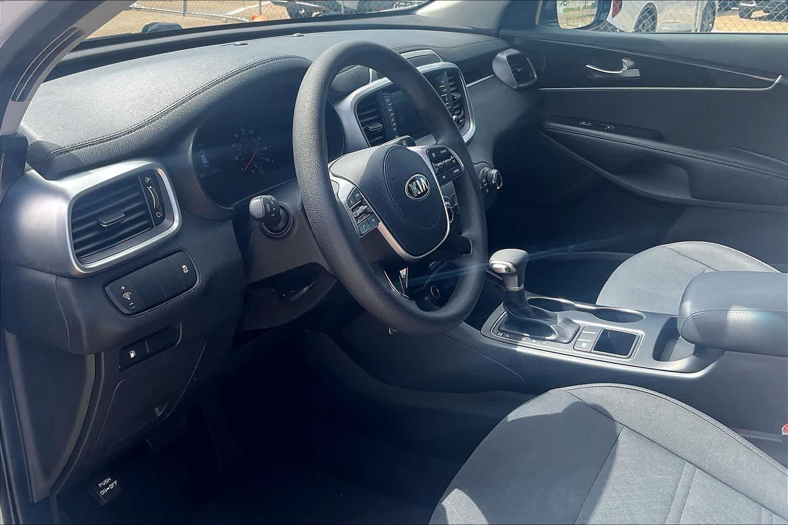 Used 2020 Kia Sorento L with VIN 5XYPG4A31LG643756 for sale in Mesquite, TX