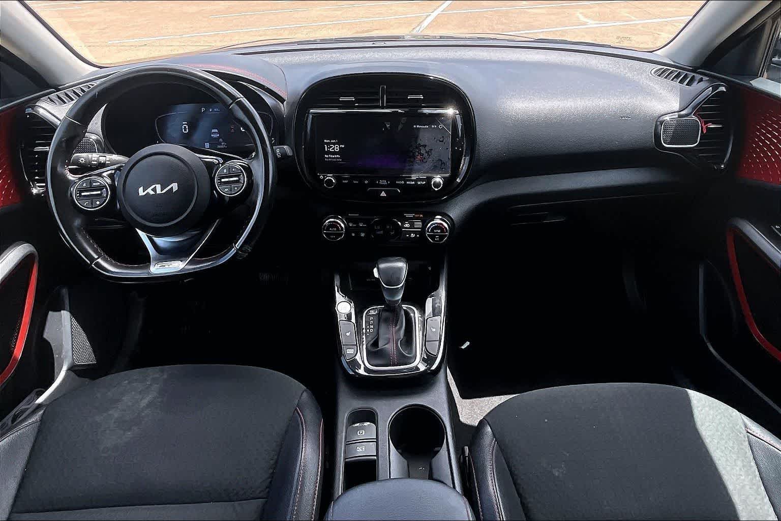 Thumbnail: 2023 Kia Soul - 8