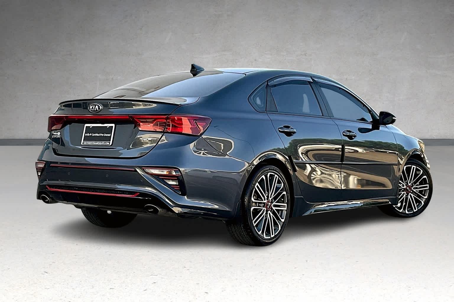 Thumbnail: 2020 Kia Forte - 22