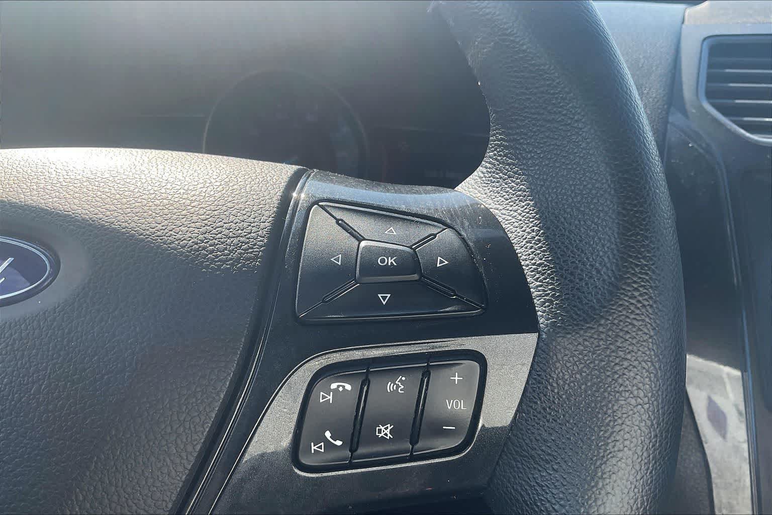 Thumbnail: 2018 Ford Explorer - 25