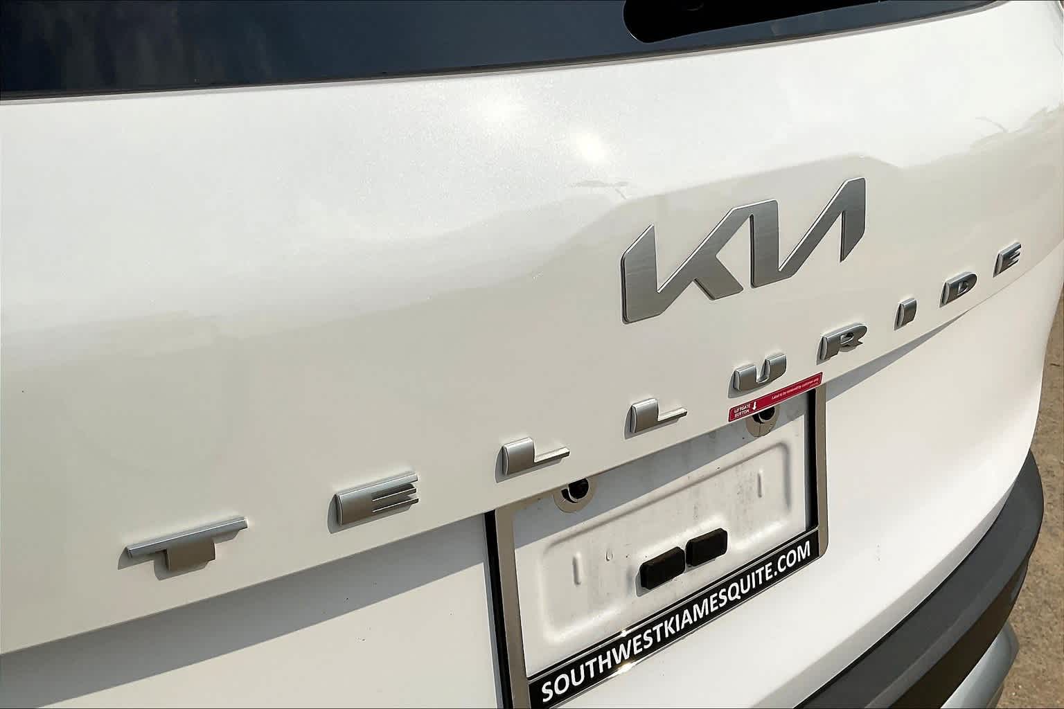 Thumbnail: 2022 Kia Telluride - 7