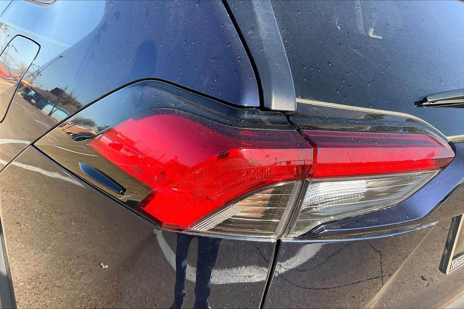 Thumbnail: 2025 Toyota RAV4 - 32