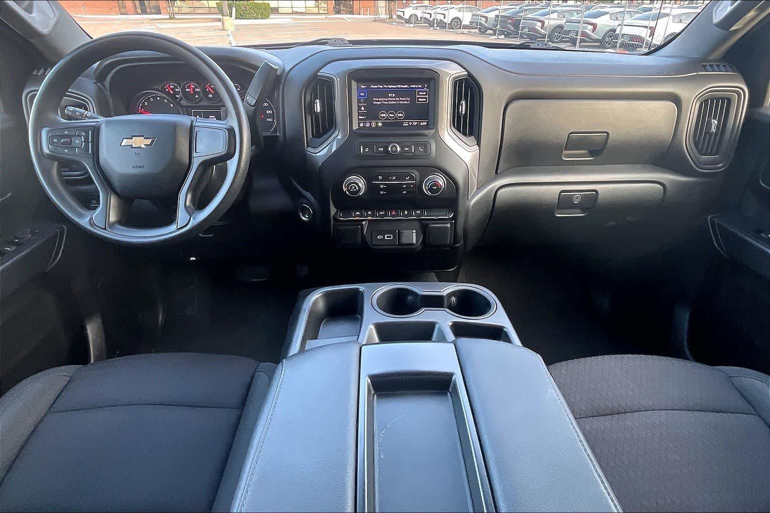 Thumbnail: 2022 Chevrolet Silverado 1500 - 10