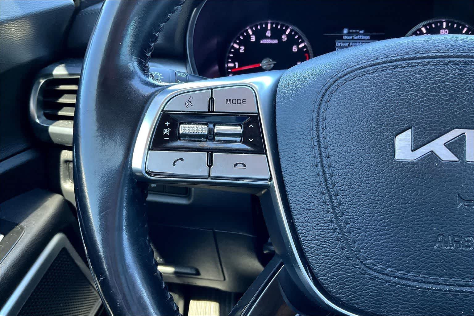 Thumbnail: 2022 Kia Telluride - 23