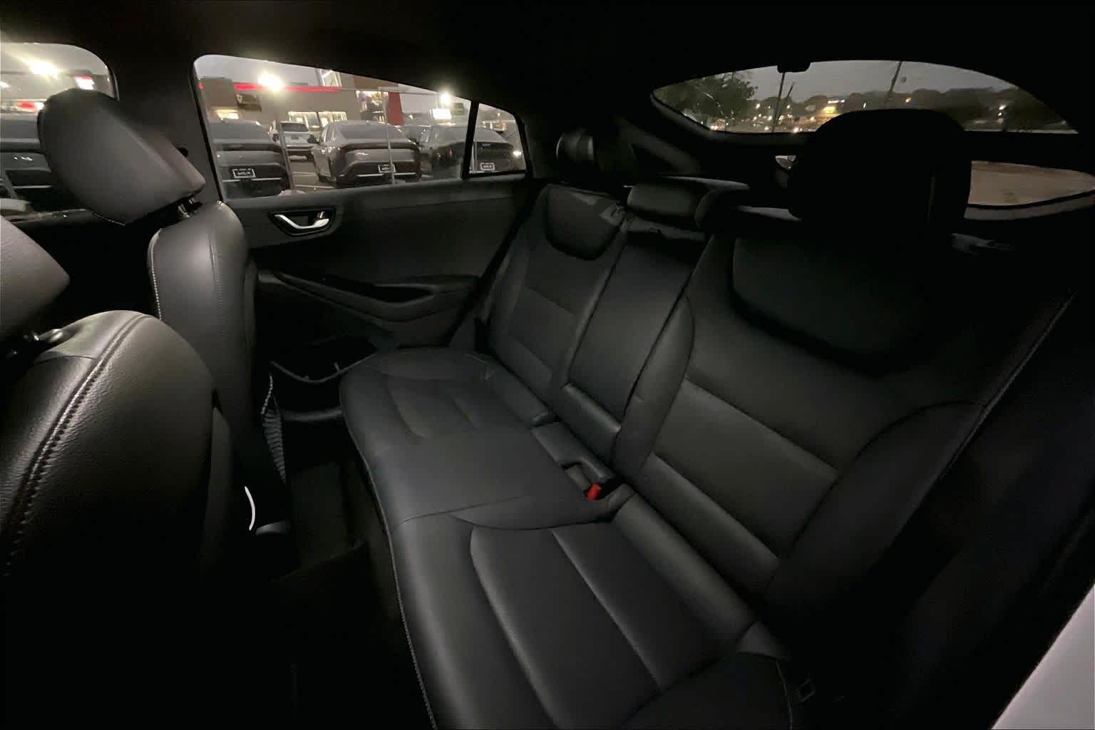 Thumbnail: 2019 Hyundai Ioniq - 28