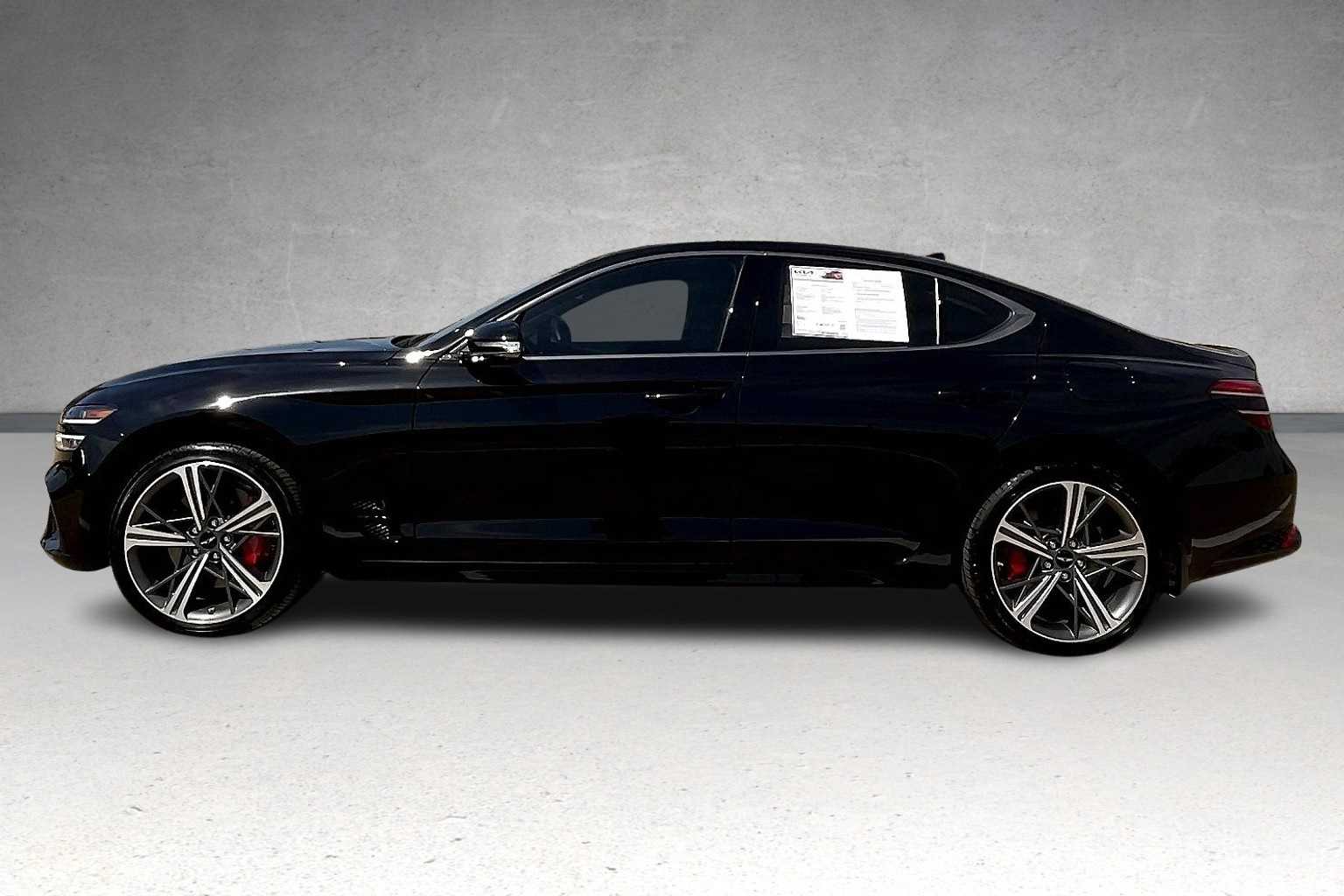 2025 Genesis G70 2.5T photo 3