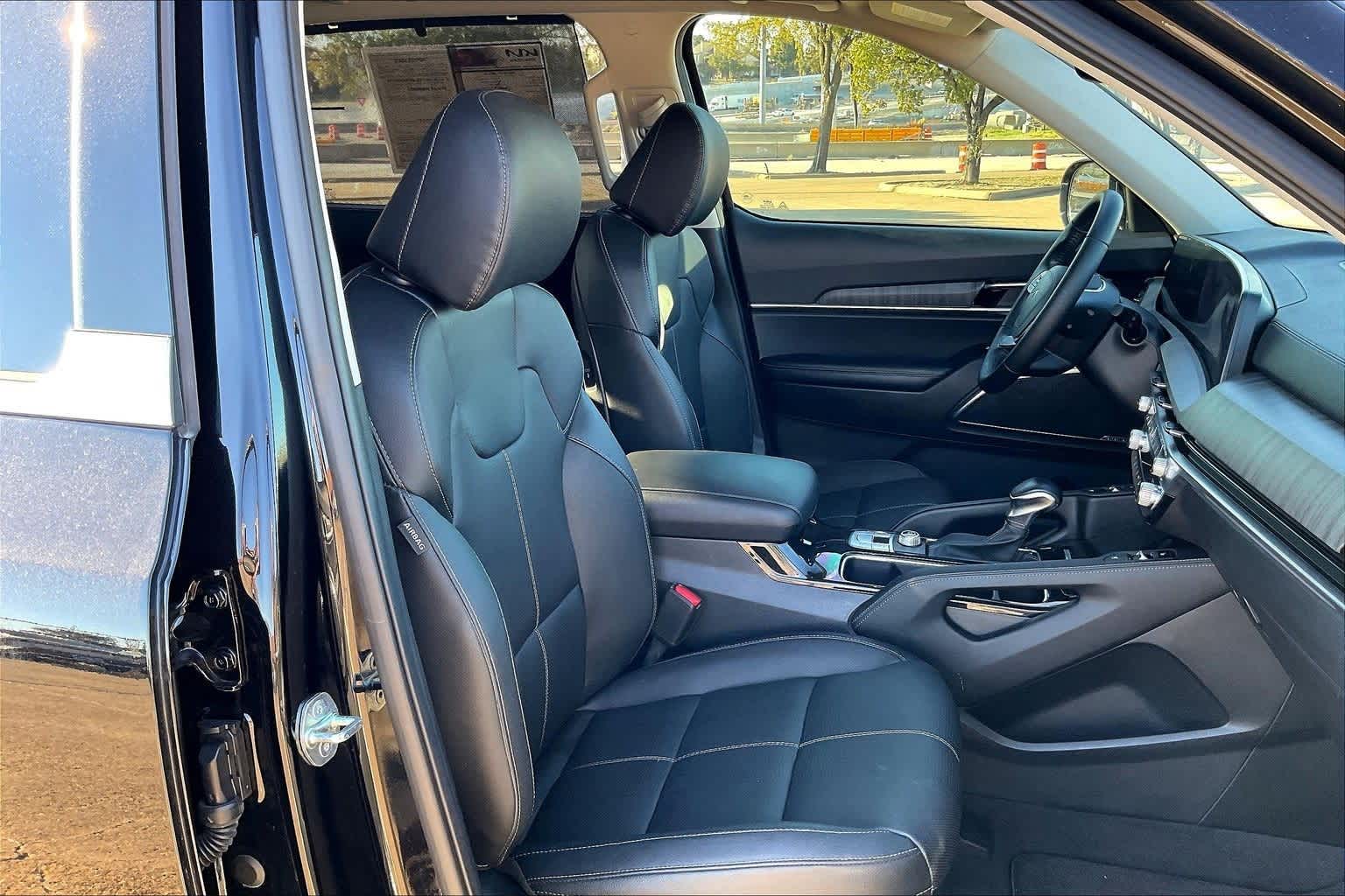 Thumbnail: 2024 Kia Telluride - 12