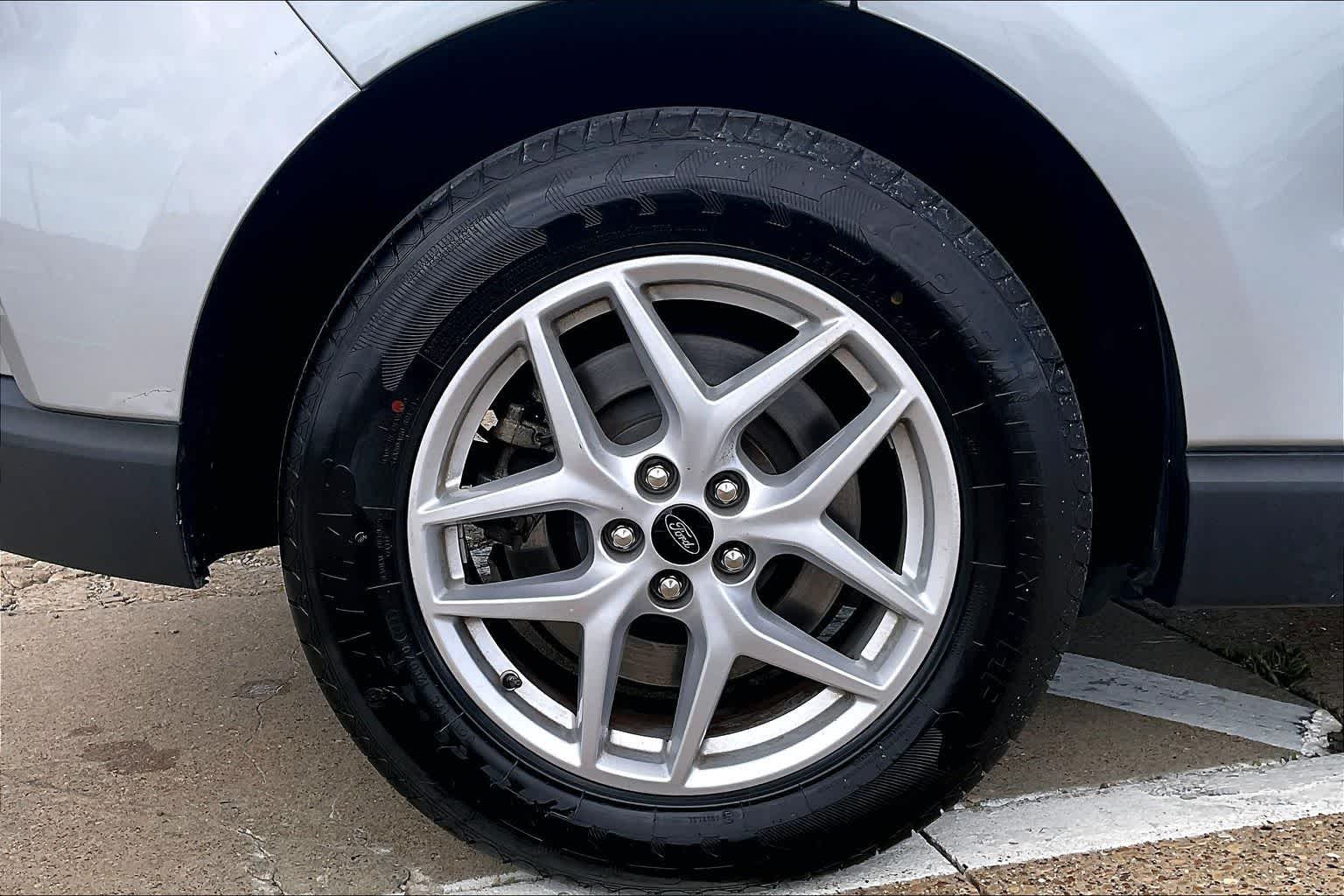 Thumbnail: 2024 Ford Edge - 8