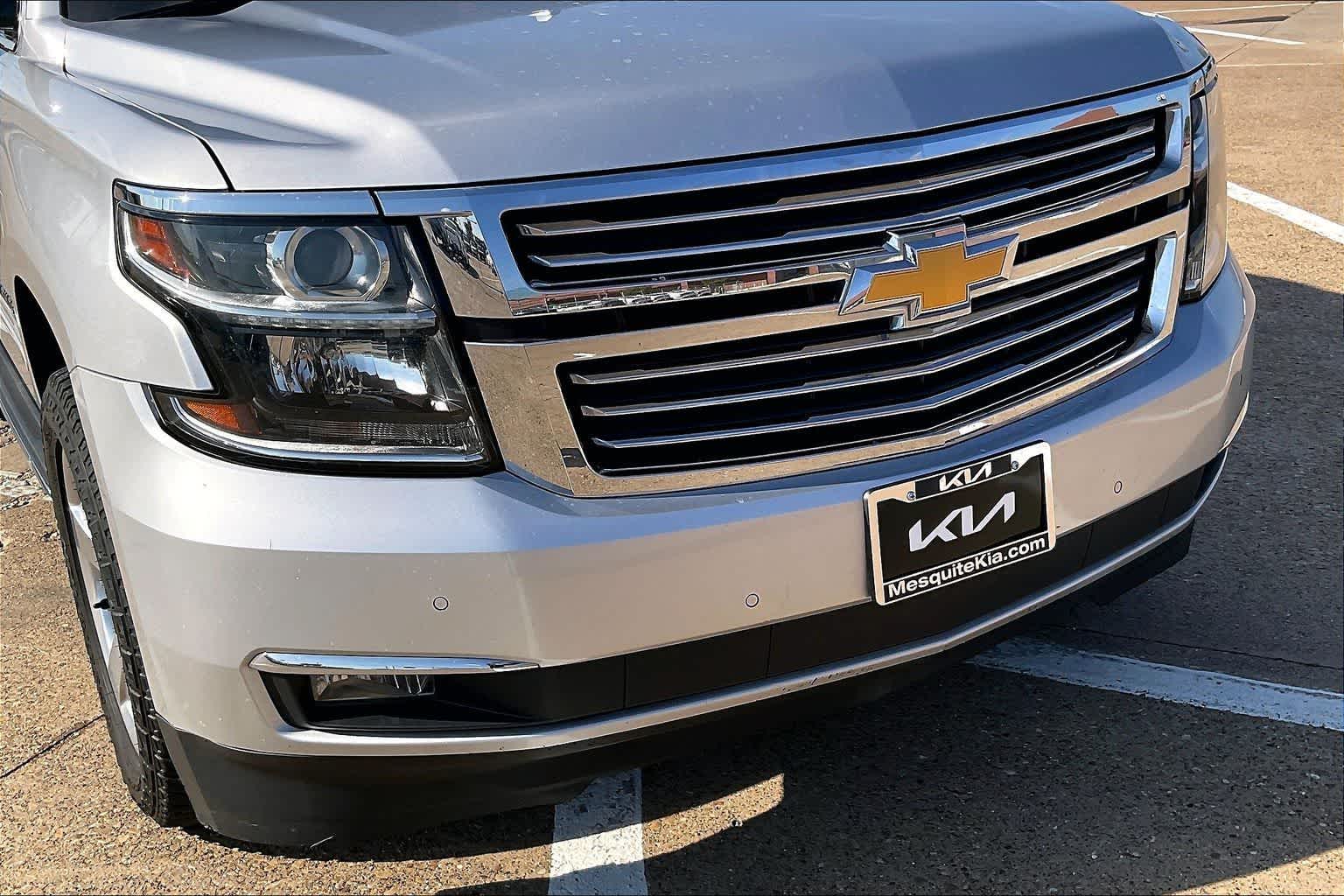 Thumbnail: 2019 Chevrolet Tahoe - 32