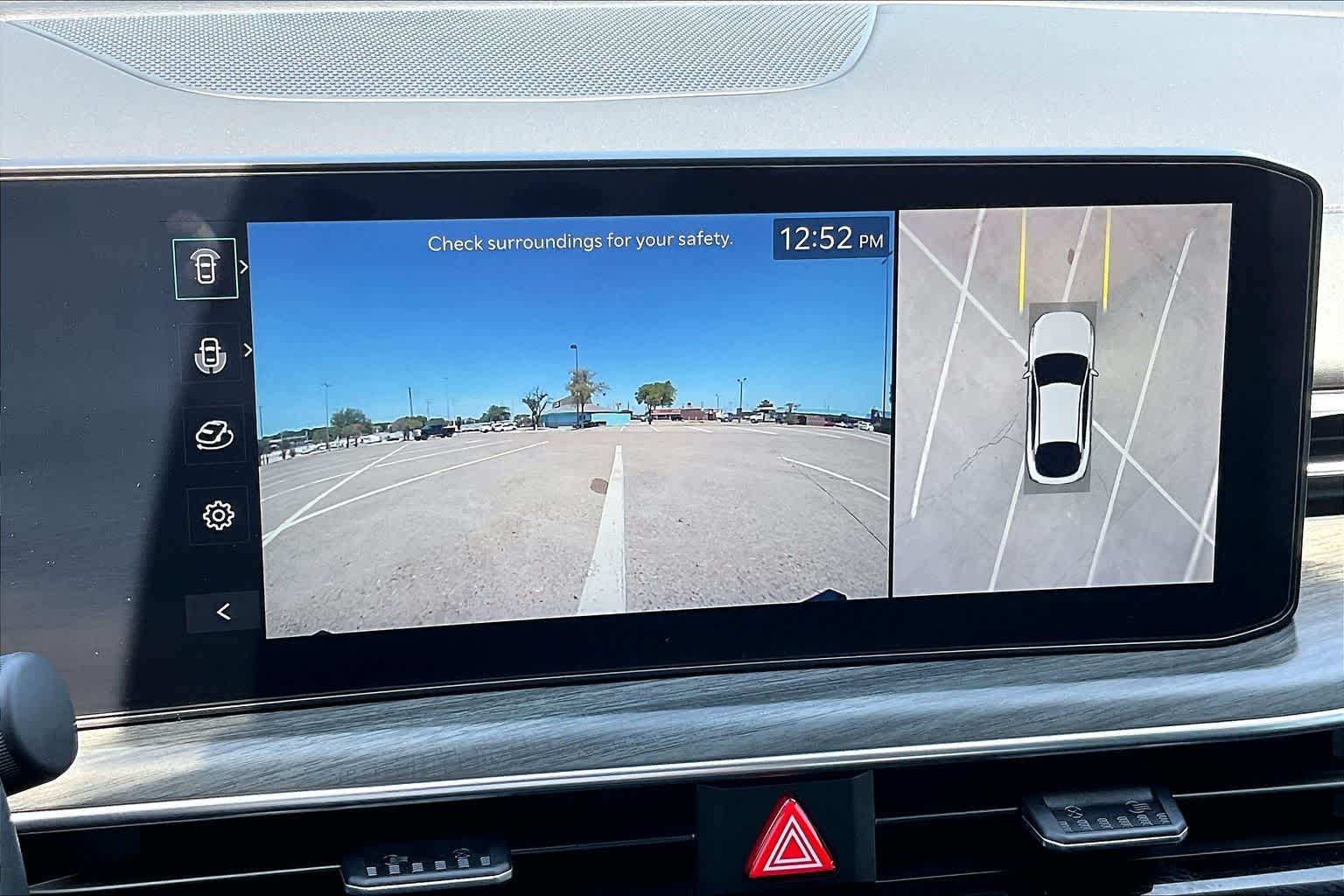 2025 Kia K5 EX - Photo 25