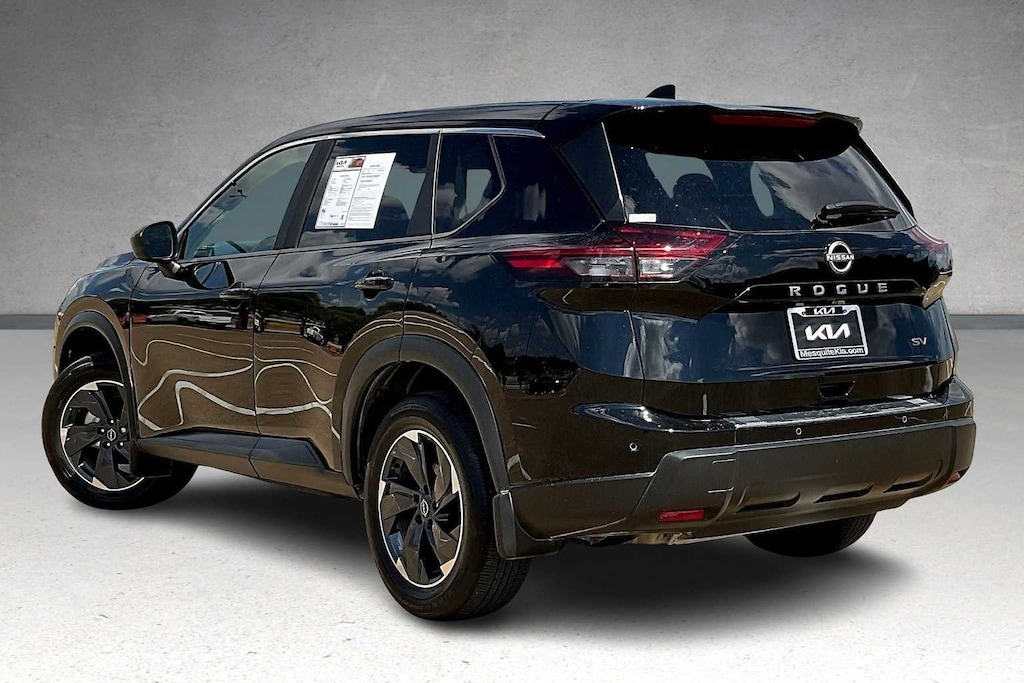 Used 2024 Nissan Rogue SV SUV