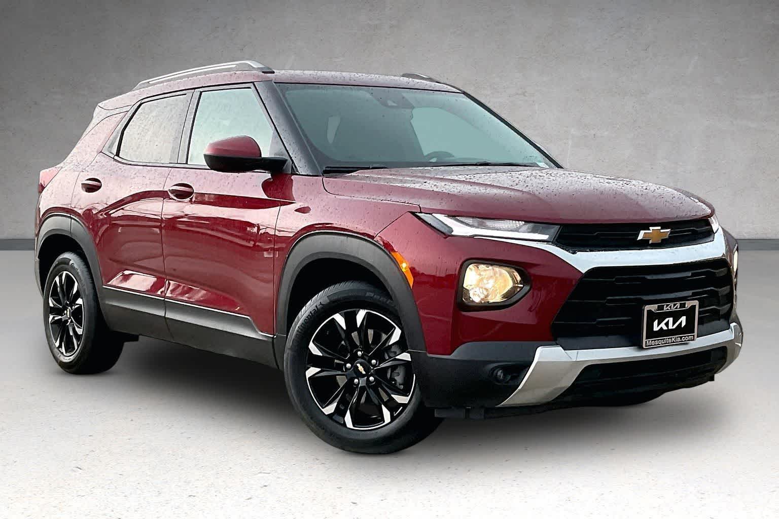 Thumbnail: 2023 Chevrolet TrailBlazer - 19