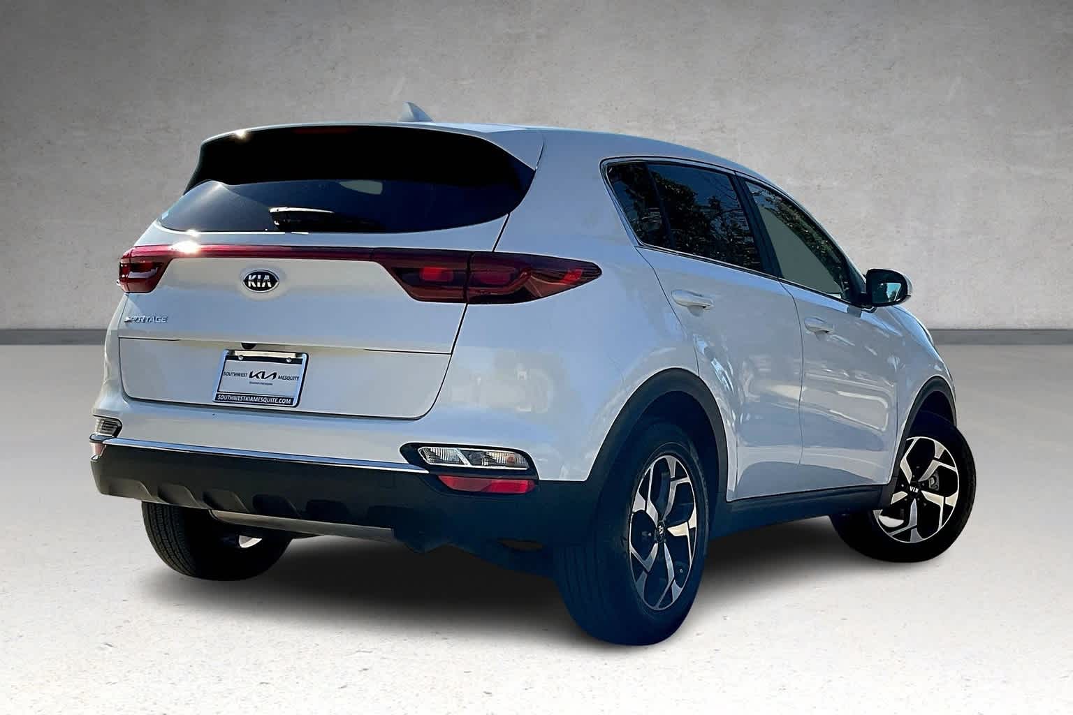 Thumbnail: 2022 Kia Sportage - 22