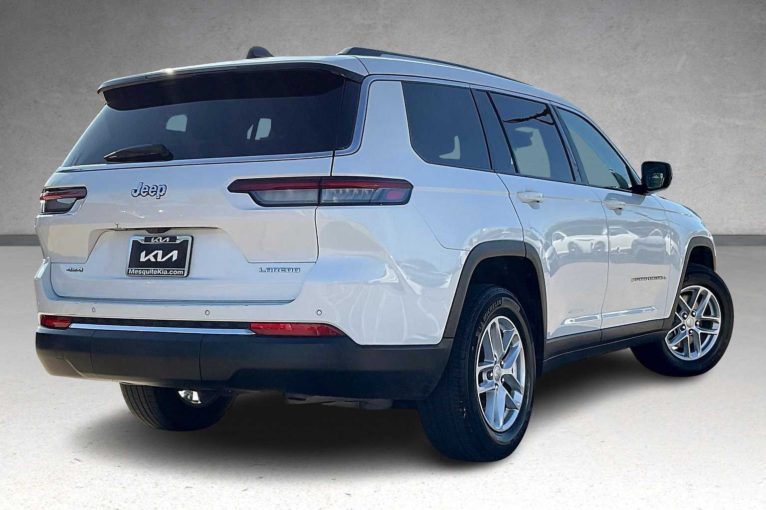 Thumbnail: 2023 Jeep Grand Cherokee - 22
