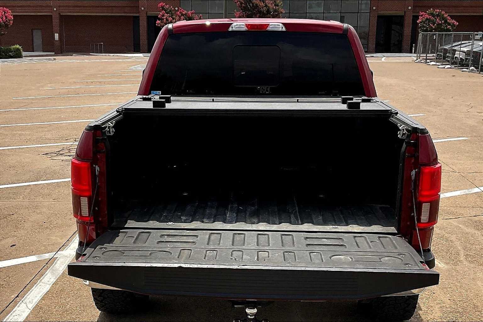 Thumbnail: 2019 Ford F-150 - 18