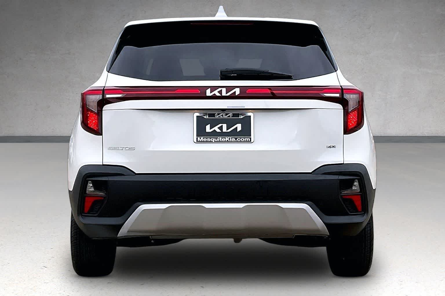 Thumbnail: 2024 Kia Seltos - 5