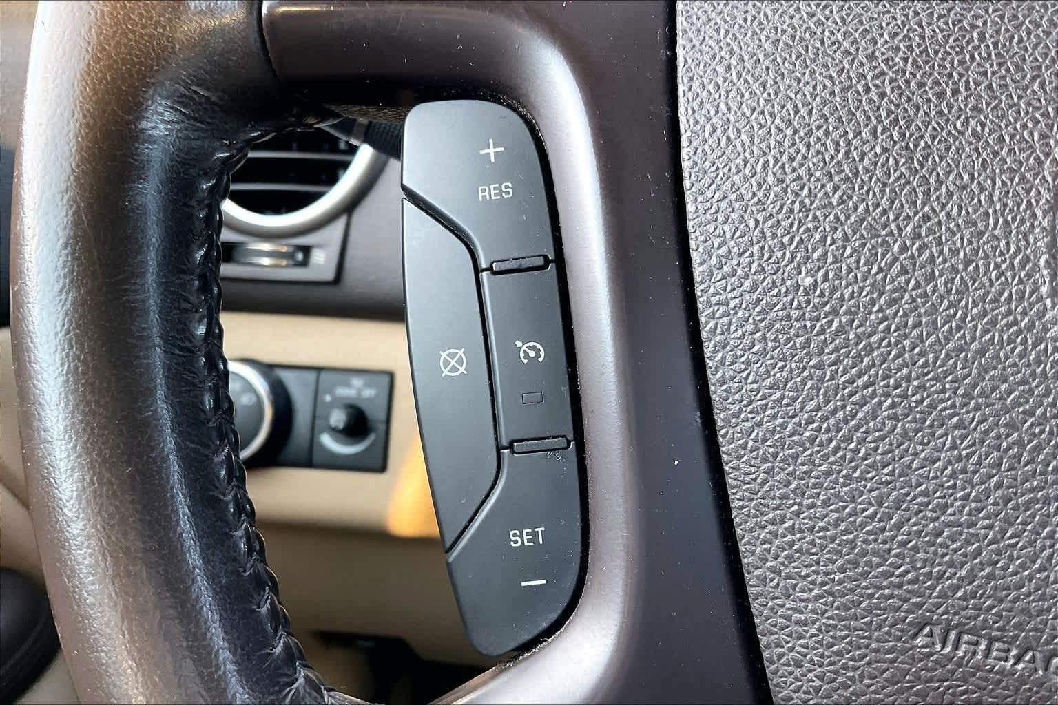 Thumbnail: 2012 Buick Enclave - 22