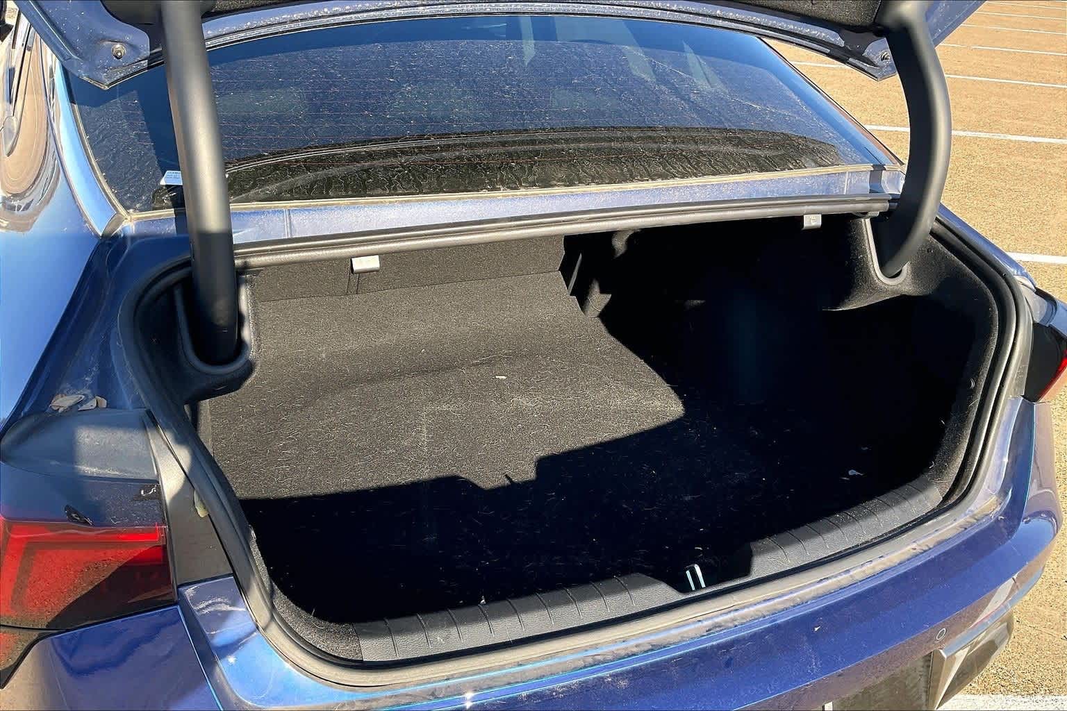 Thumbnail: 2025 Kia K5 - 17