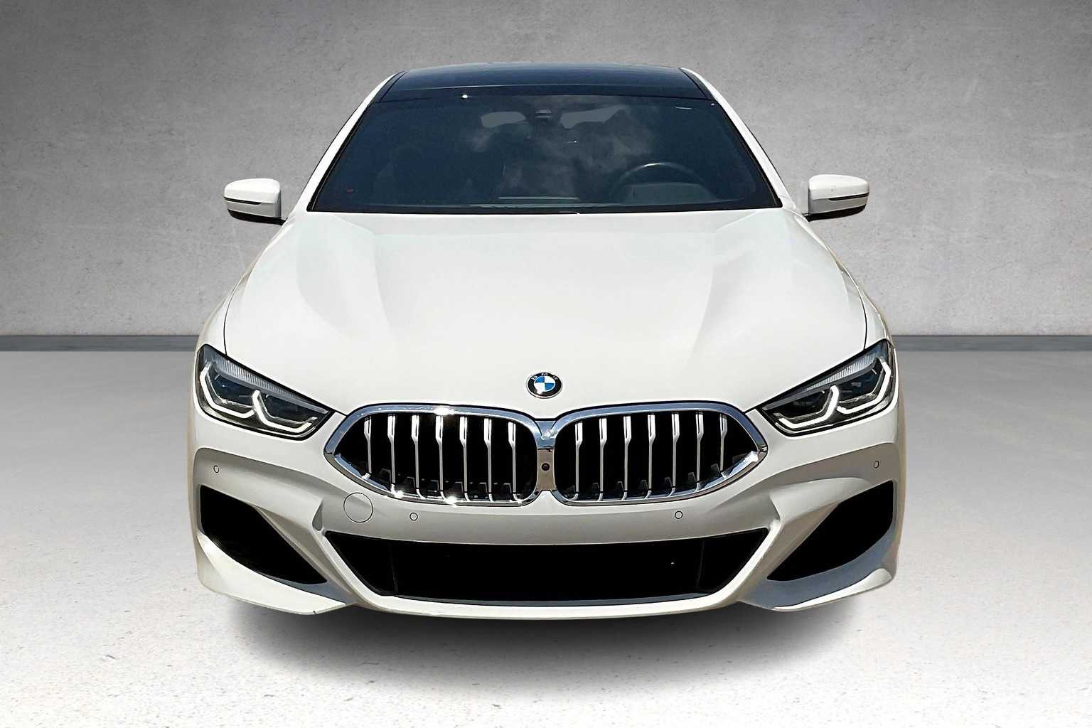 Thumbnail: 2022 BMW 8 Series - 6
