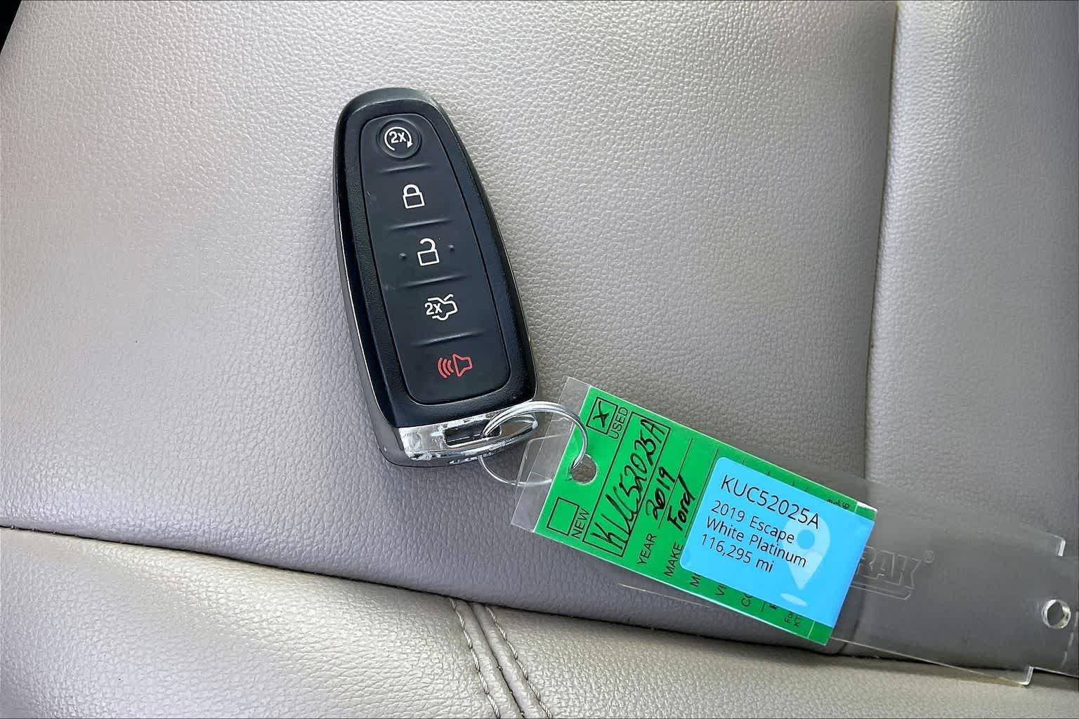 Thumbnail: 2019 Ford Escape - 19