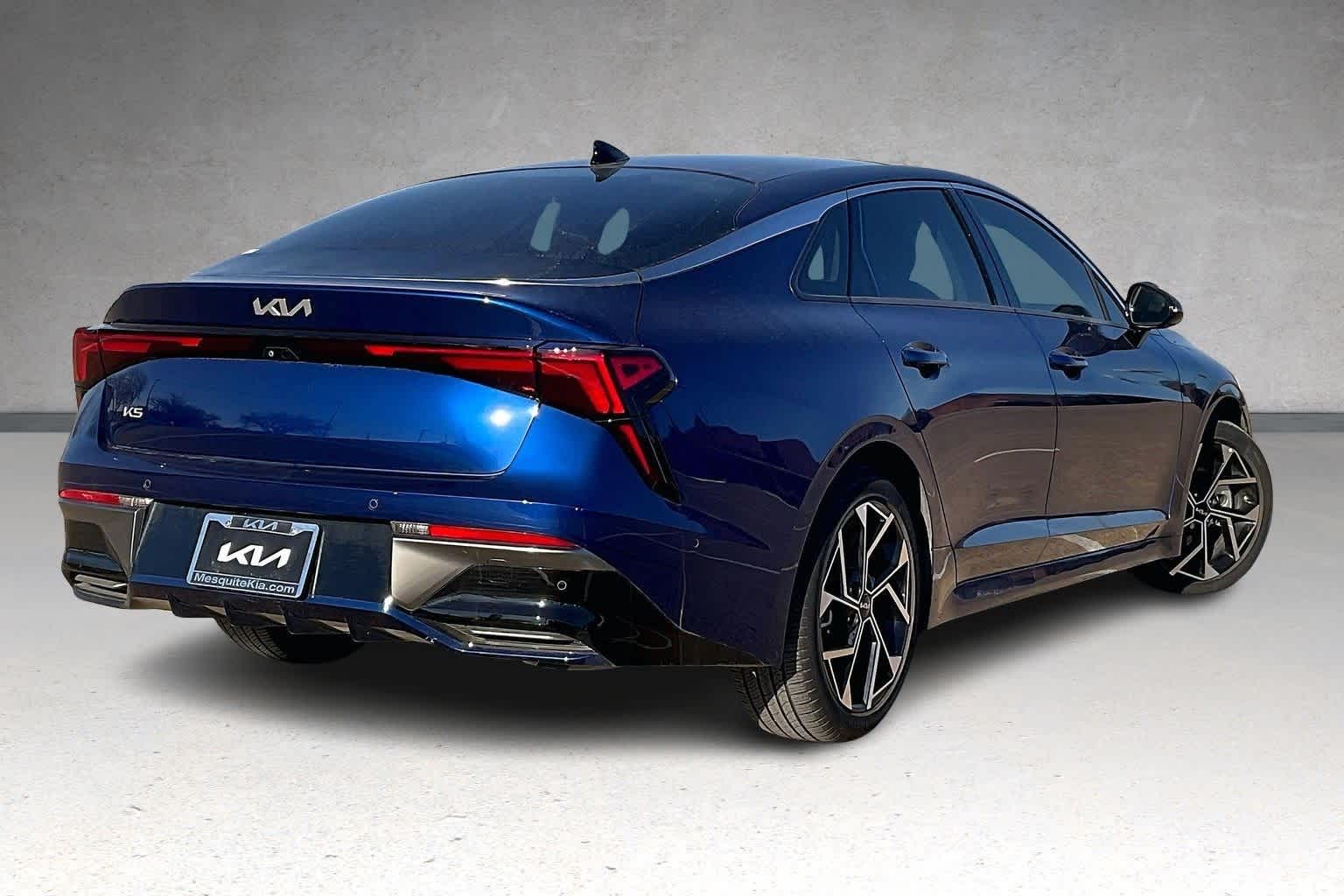 Thumbnail: 2025 Kia K5 - 21