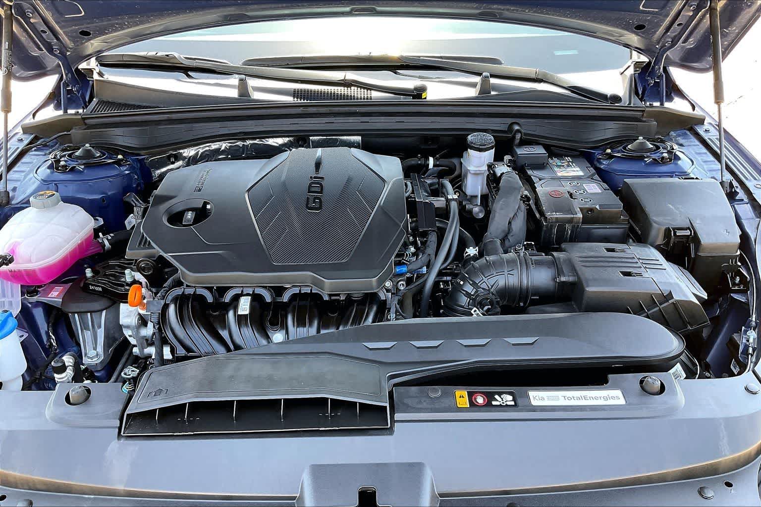 2025 Kia K5 EX - Photo 8