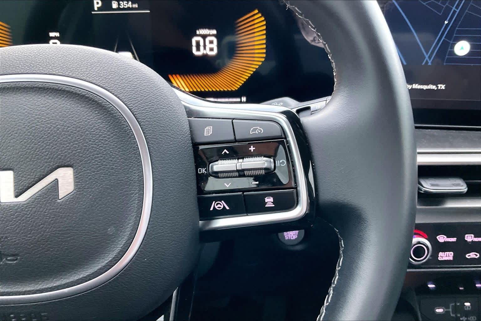 Thumbnail: 2024 Kia Sorento - 24