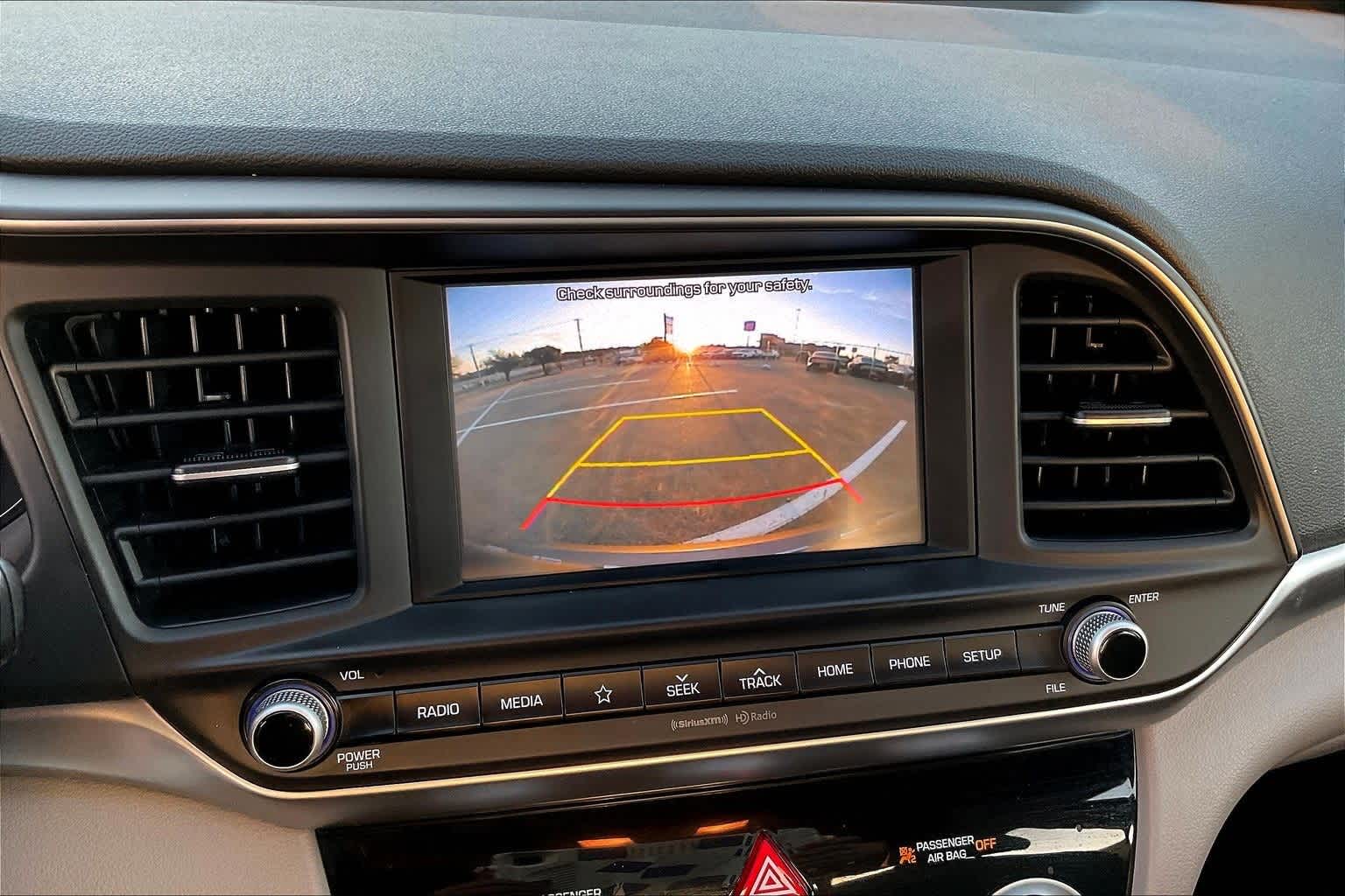 Thumbnail: 2019 Hyundai Elantra - 25