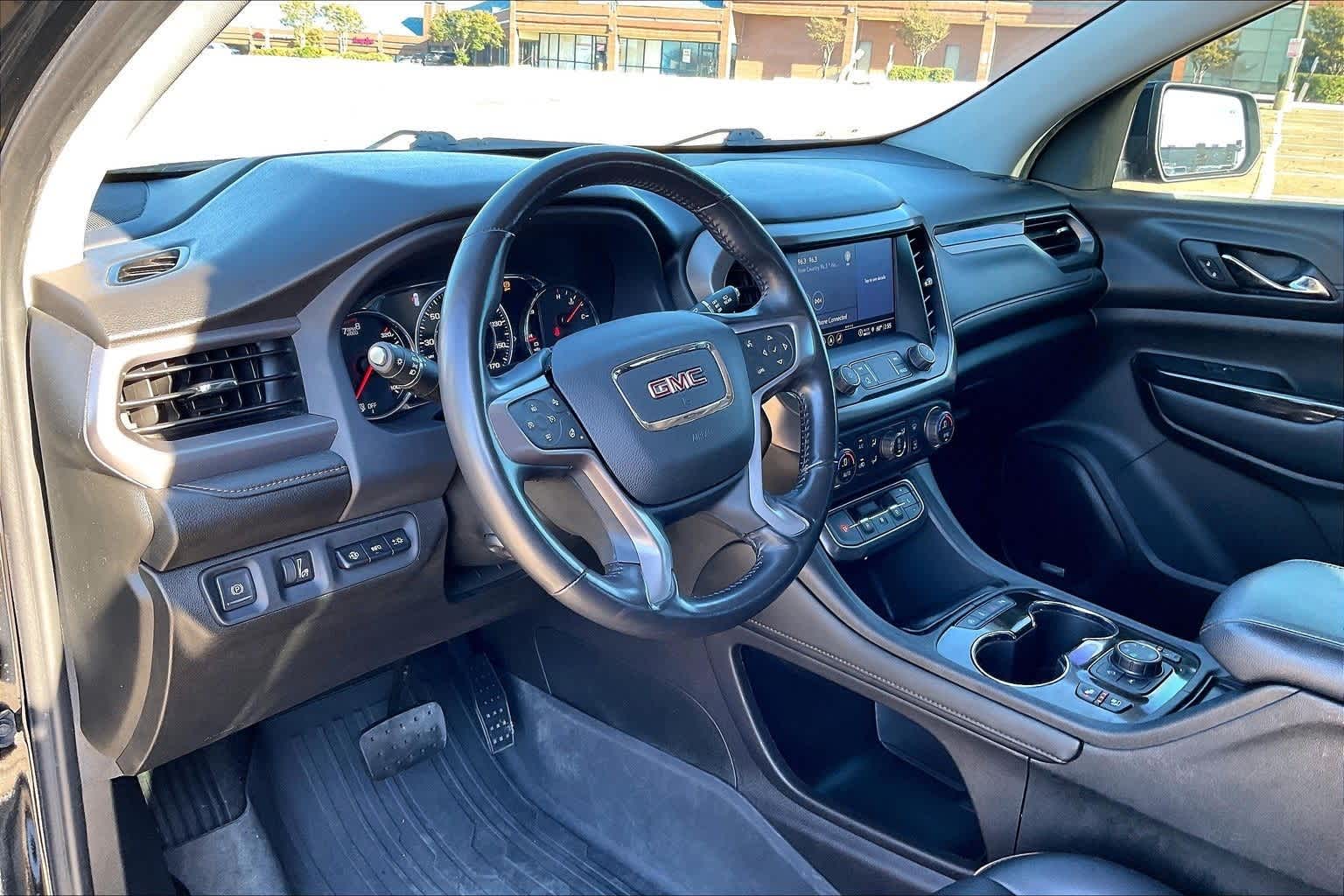 Thumbnail: 2022 GMC Acadia - 2