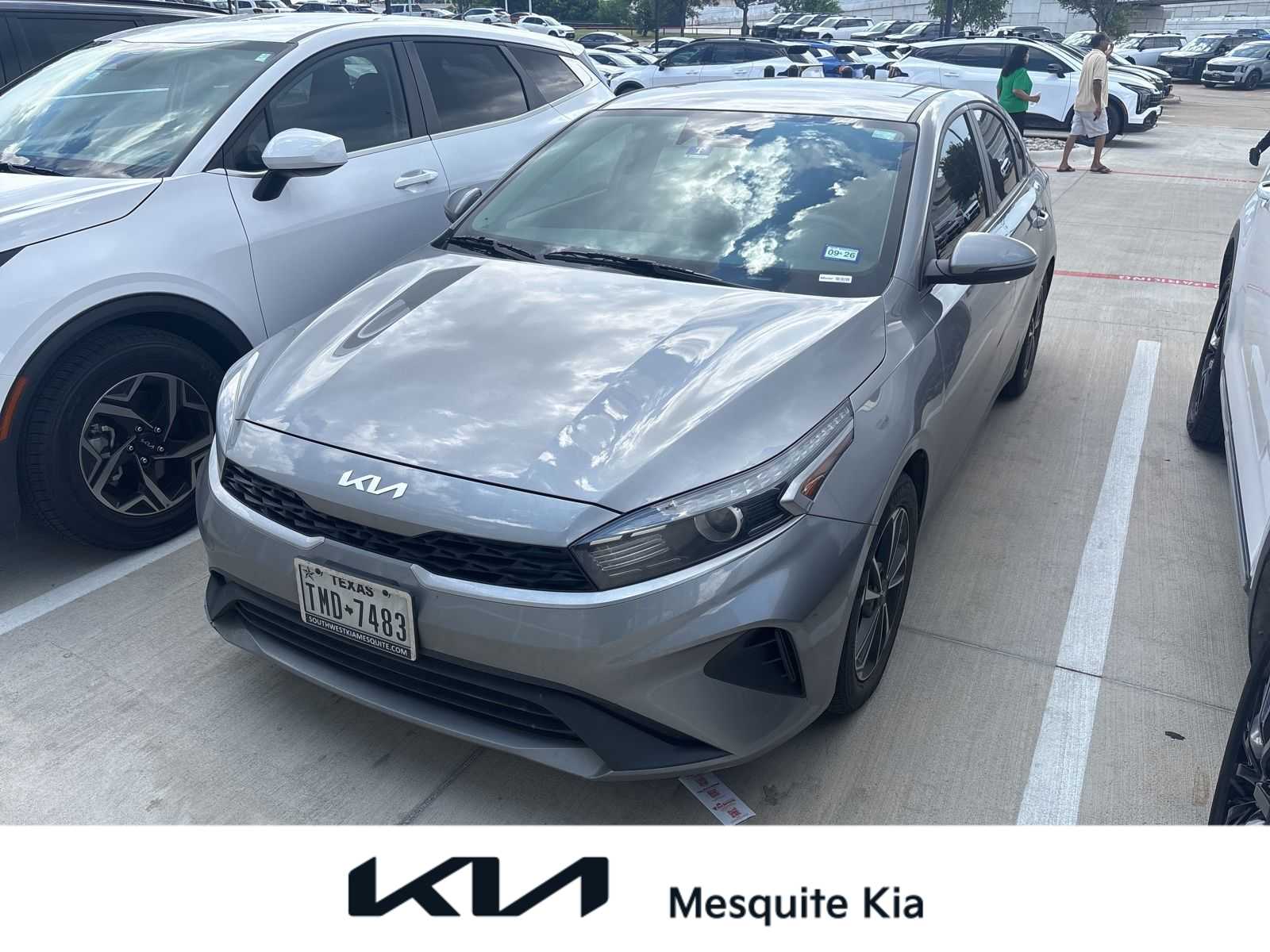 2023 Kia Forte LXS AT's photo