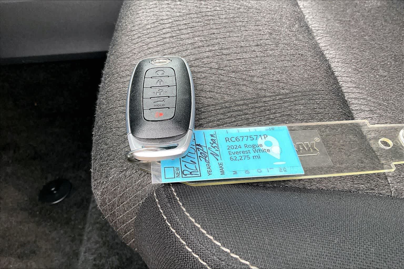 Thumbnail: 2024 Nissan Rogue - 19