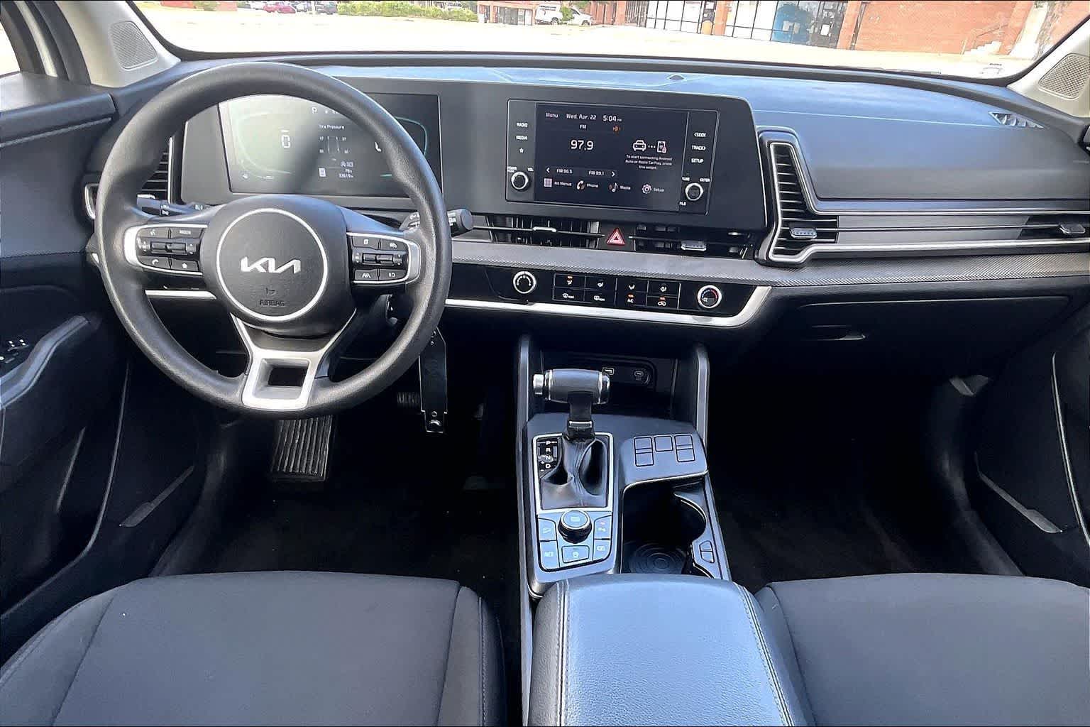 Thumbnail: 2023 Kia Sportage - 10