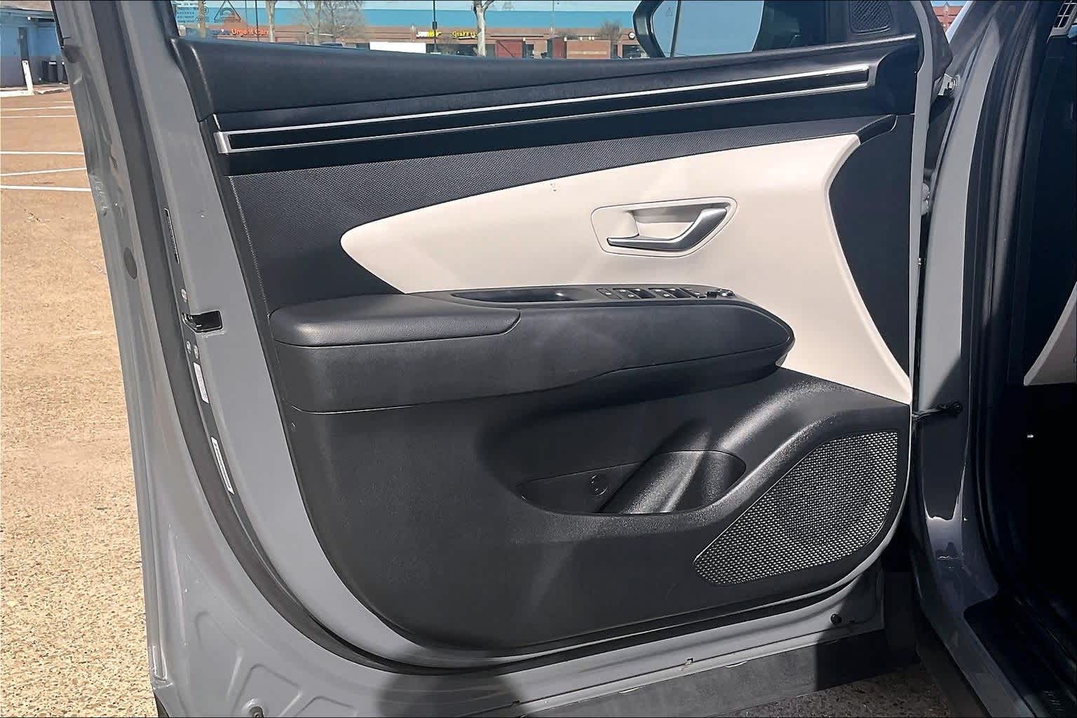 Thumbnail: 2024 Hyundai Tucson - 26