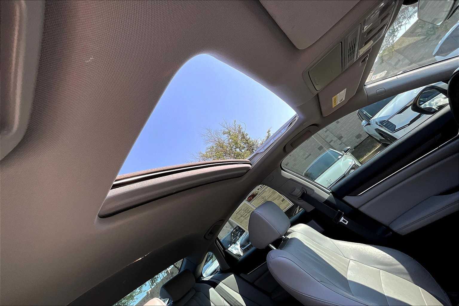 Thumbnail: 2019 Honda Accord - 30