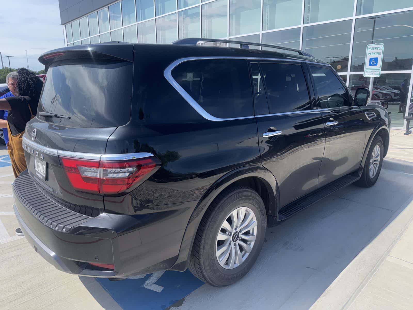 Thumbnail: 2023 Nissan Armada - 2